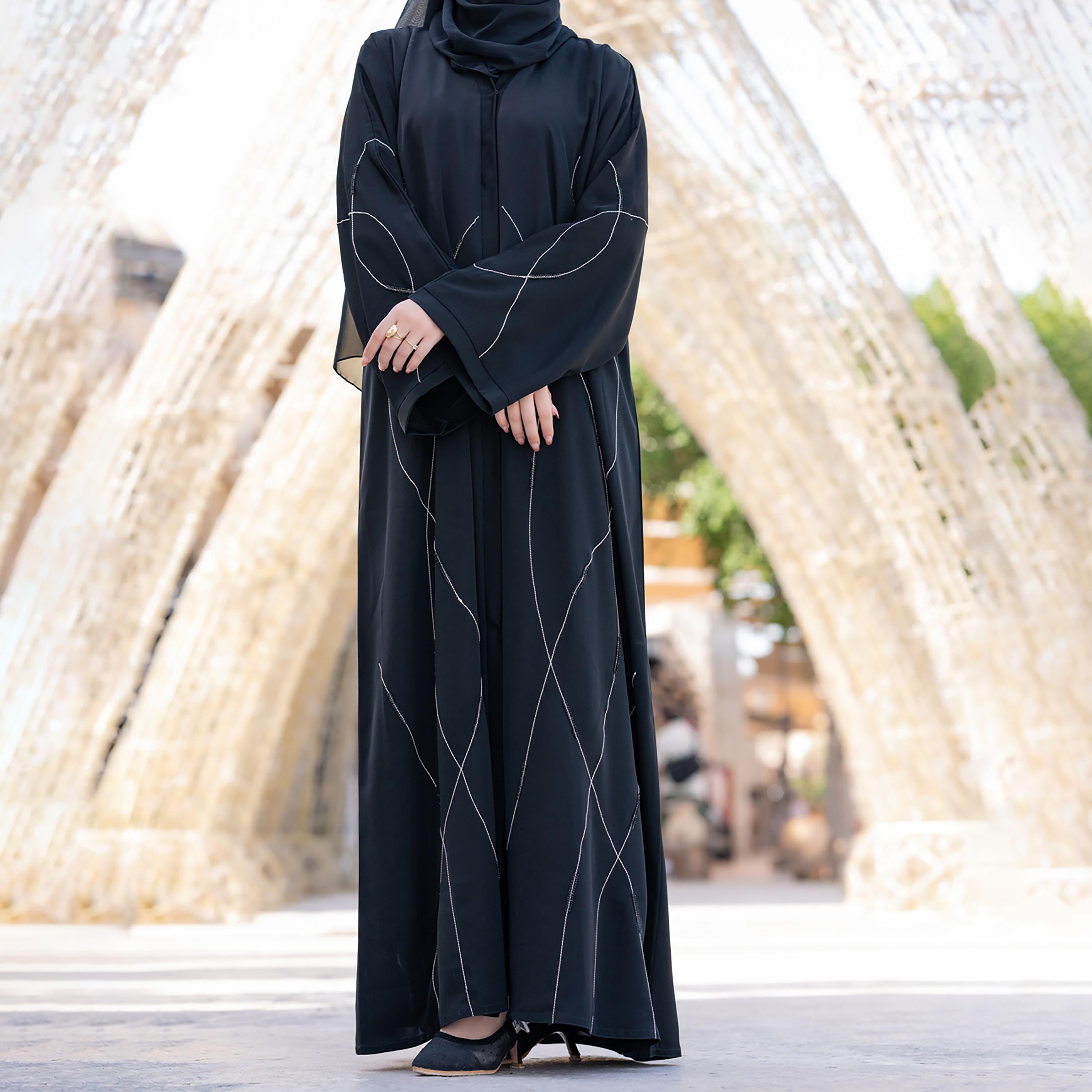 نخبه عباية مطرزة ومطرزة بالحجاب-women-arabicclothing-abayas-image-4