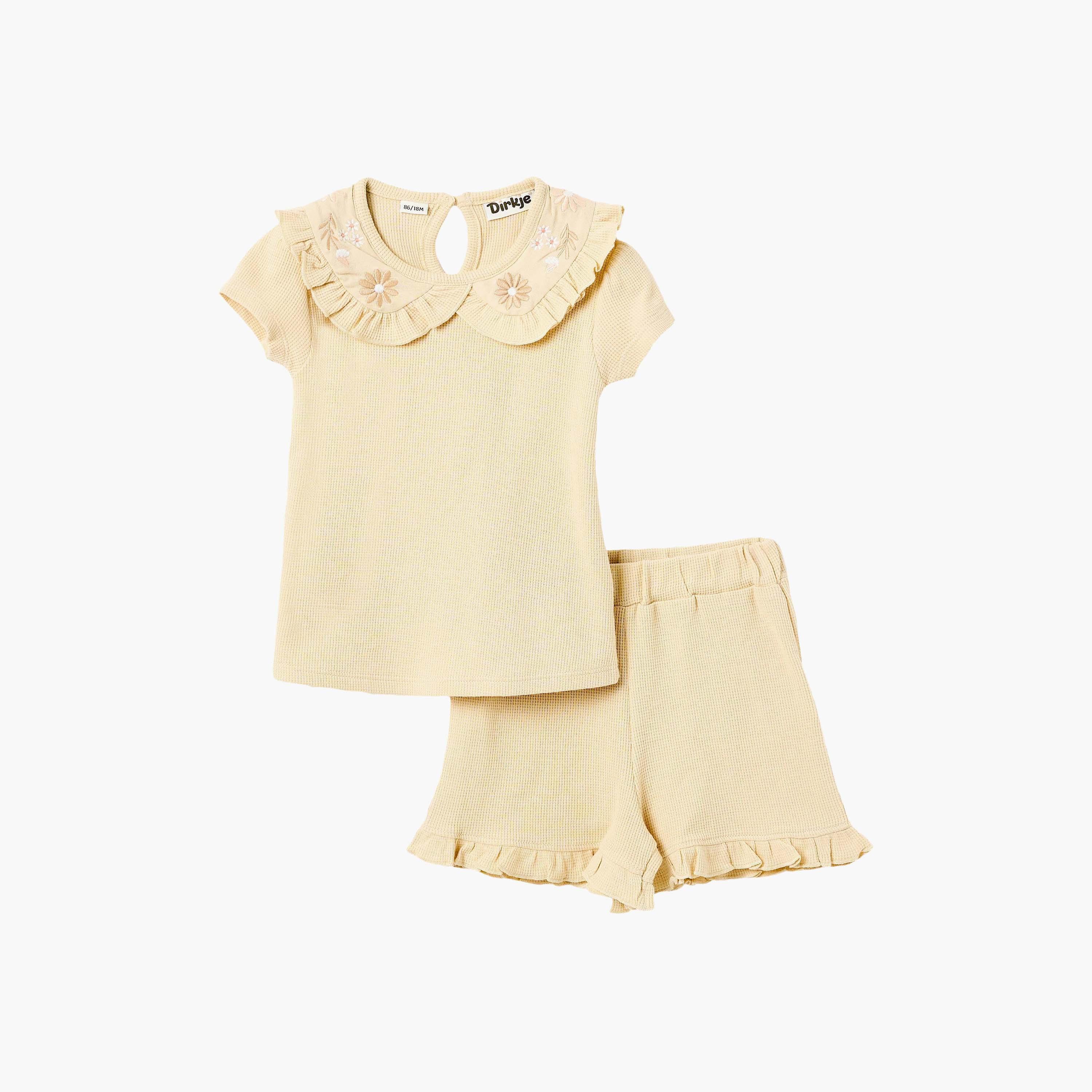 طقم بلوزة "أشعة الشمس" بياقة كشكشة وشورت قماش وافل من ديركجي-baby-girls-clothing-setsandcoords-image-2
