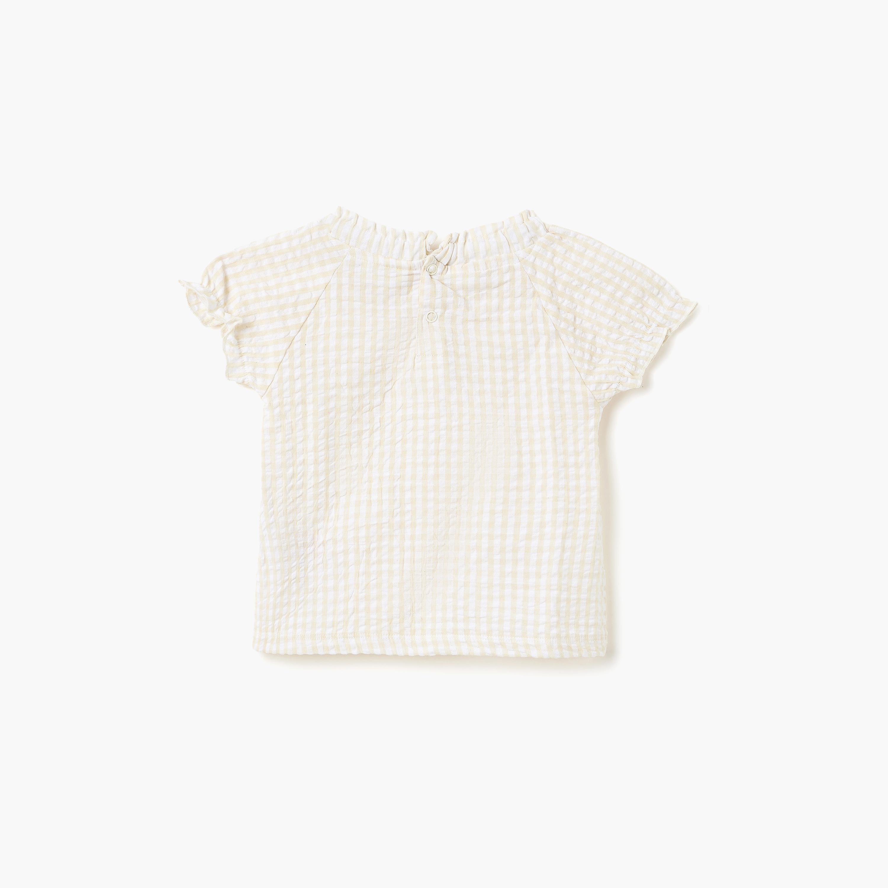 طقم بلوزة محبوك بتصميم "وافل" وتفاصيل كشكشة مع شورت من ديركجي-baby-girls-clothing-setsandcoords-image-6