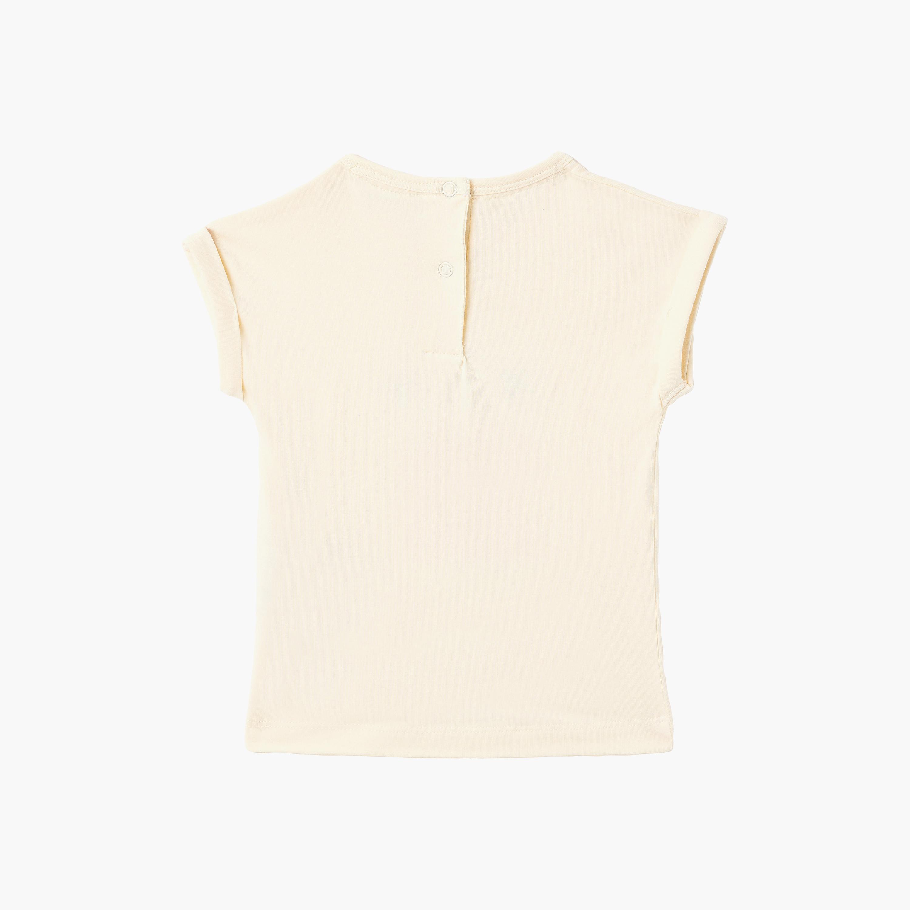 طقم بلوزة بكشكشة وشورت من قماش الوافل بنقشة "Sunny Meadow" من ديركجي-baby-girls-clothing-setsandcoords-image-3