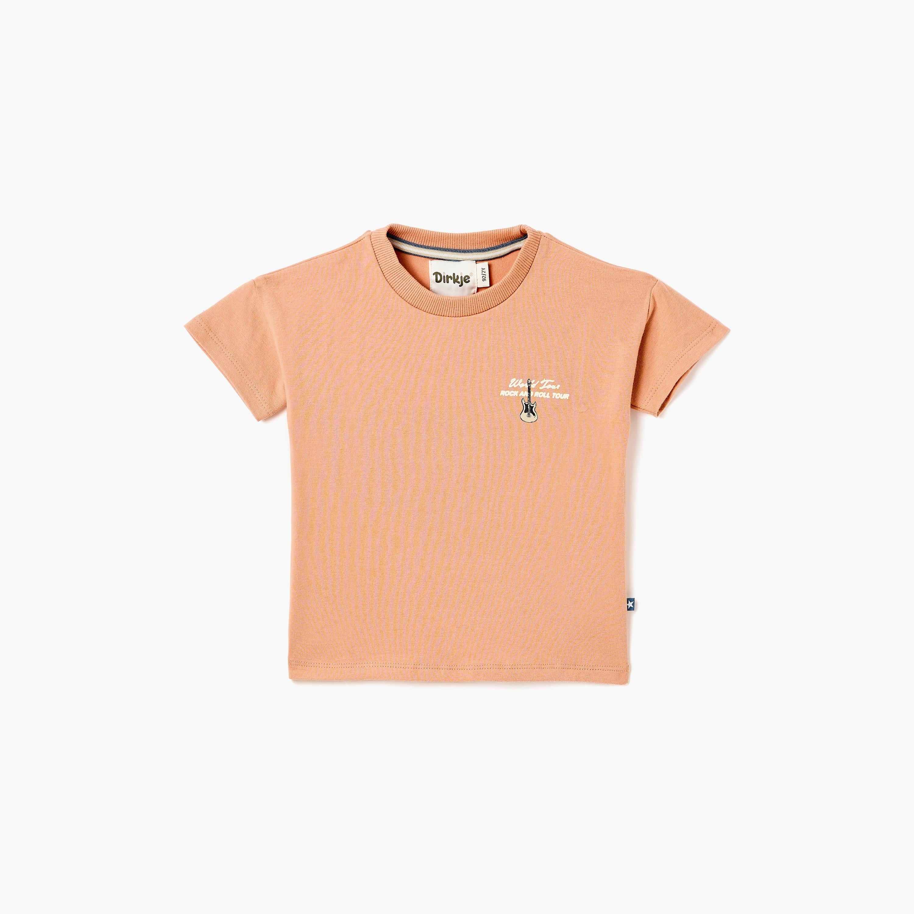 طقم تي شيرت بلون "تيراكوتا" وبنطلون رياضي رملي من ديركجي-boys-clothing-setsandcoords-image-4