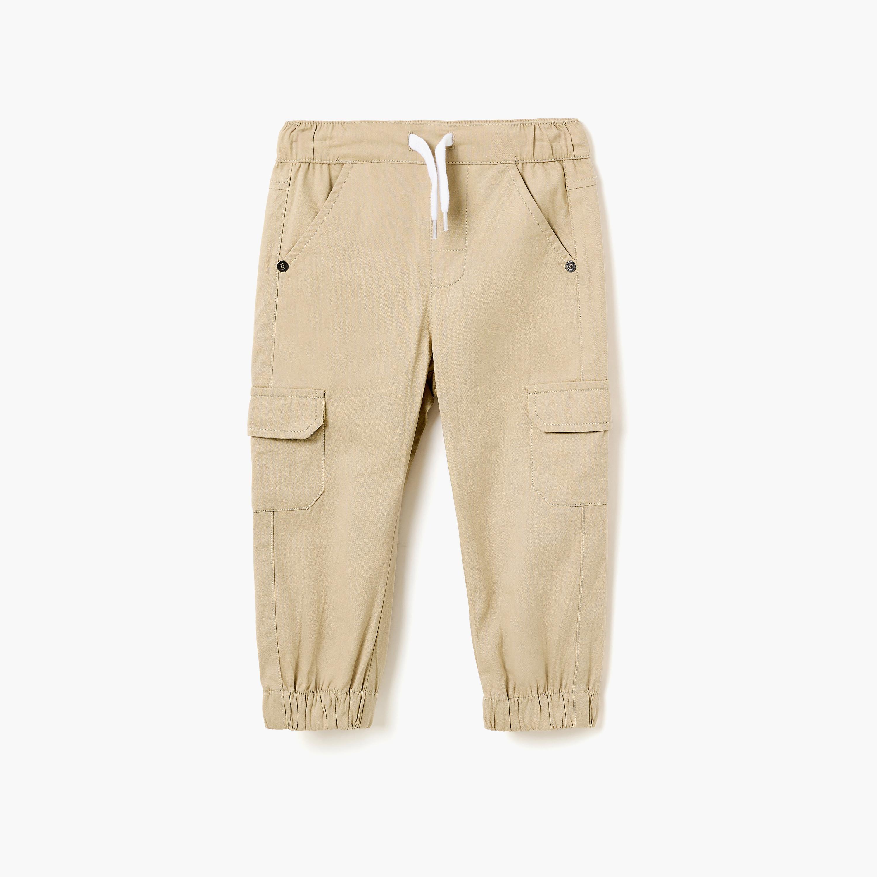 طقم تي شيرت بلون "تيراكوتا" وبنطلون رياضي رملي من ديركجي-boys-clothing-setsandcoords-image-6