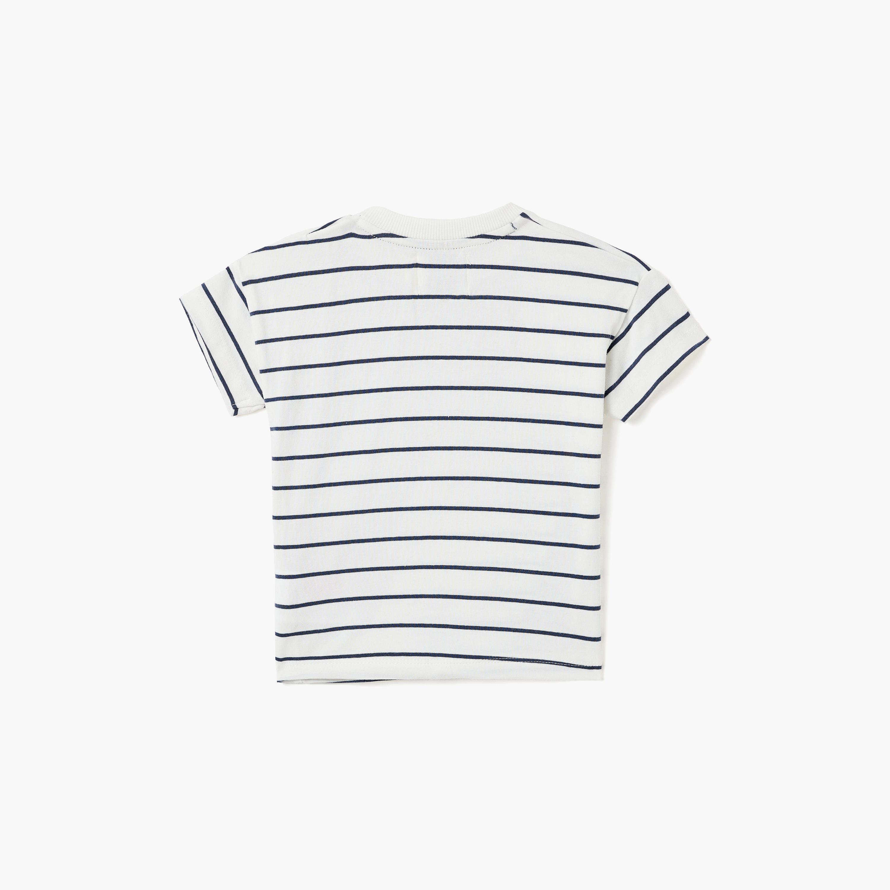 طقم تي شيرت "الصياد الصغير" بطبعة سمكة الصياد وشورت بجيوب من ديركجي-boys-clothing-setsandcoords-image-6