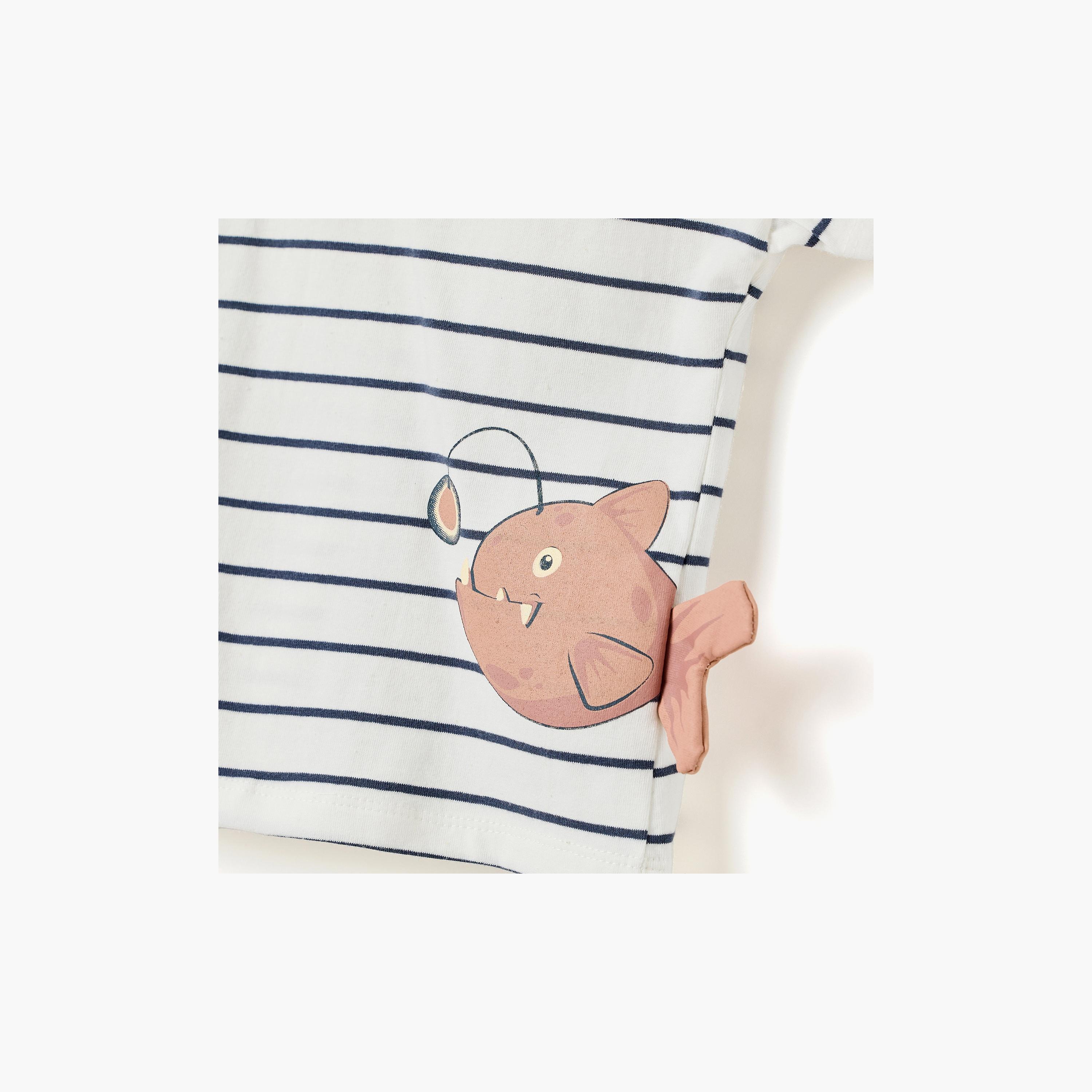 طقم تي شيرت "الصياد الصغير" بطبعة سمكة الصياد وشورت بجيوب من ديركجي-boys-clothing-setsandcoords-image-9