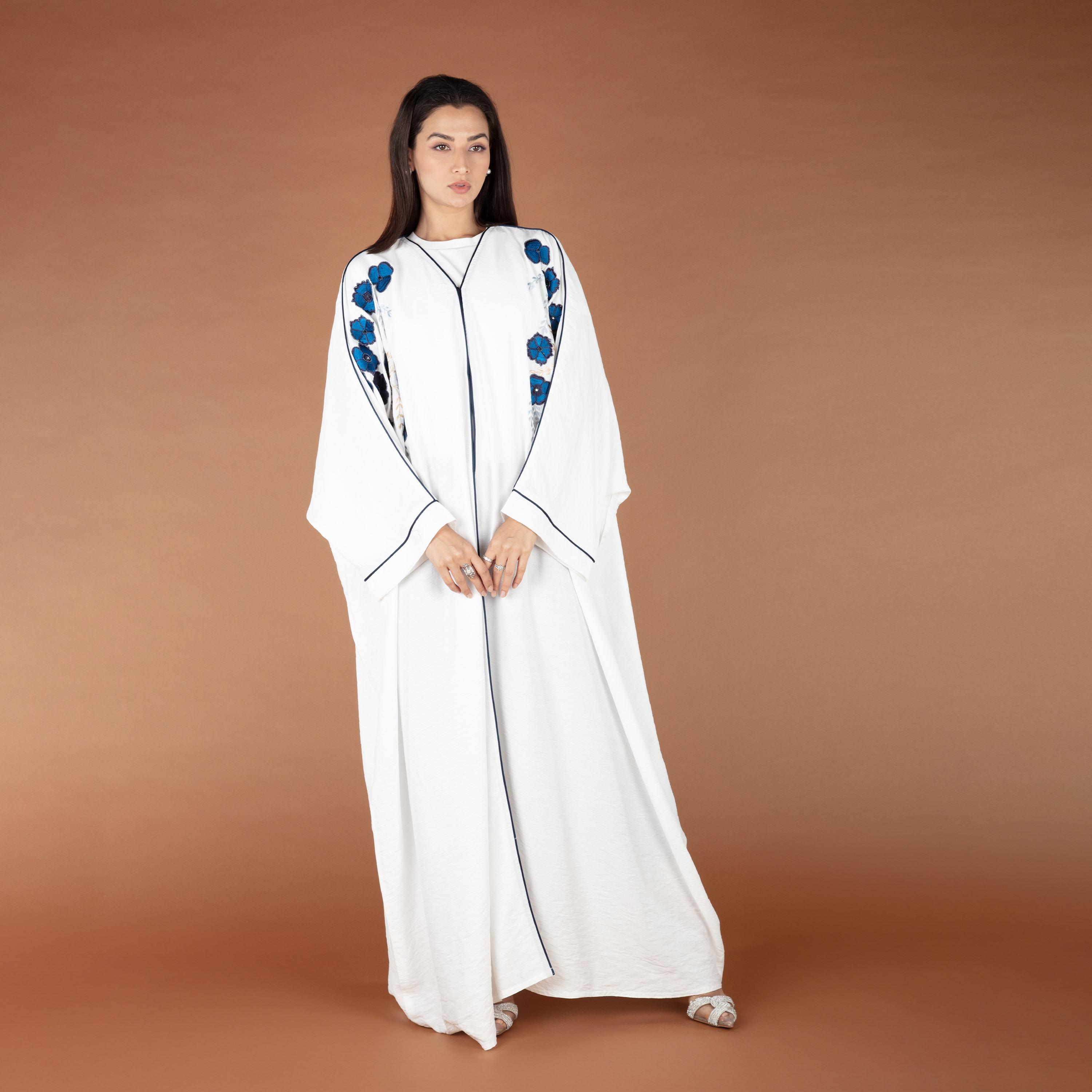 نخبه عباية مطرزة بالزهور مع الحجاب-women-arabicclothing-abayas-image-1
