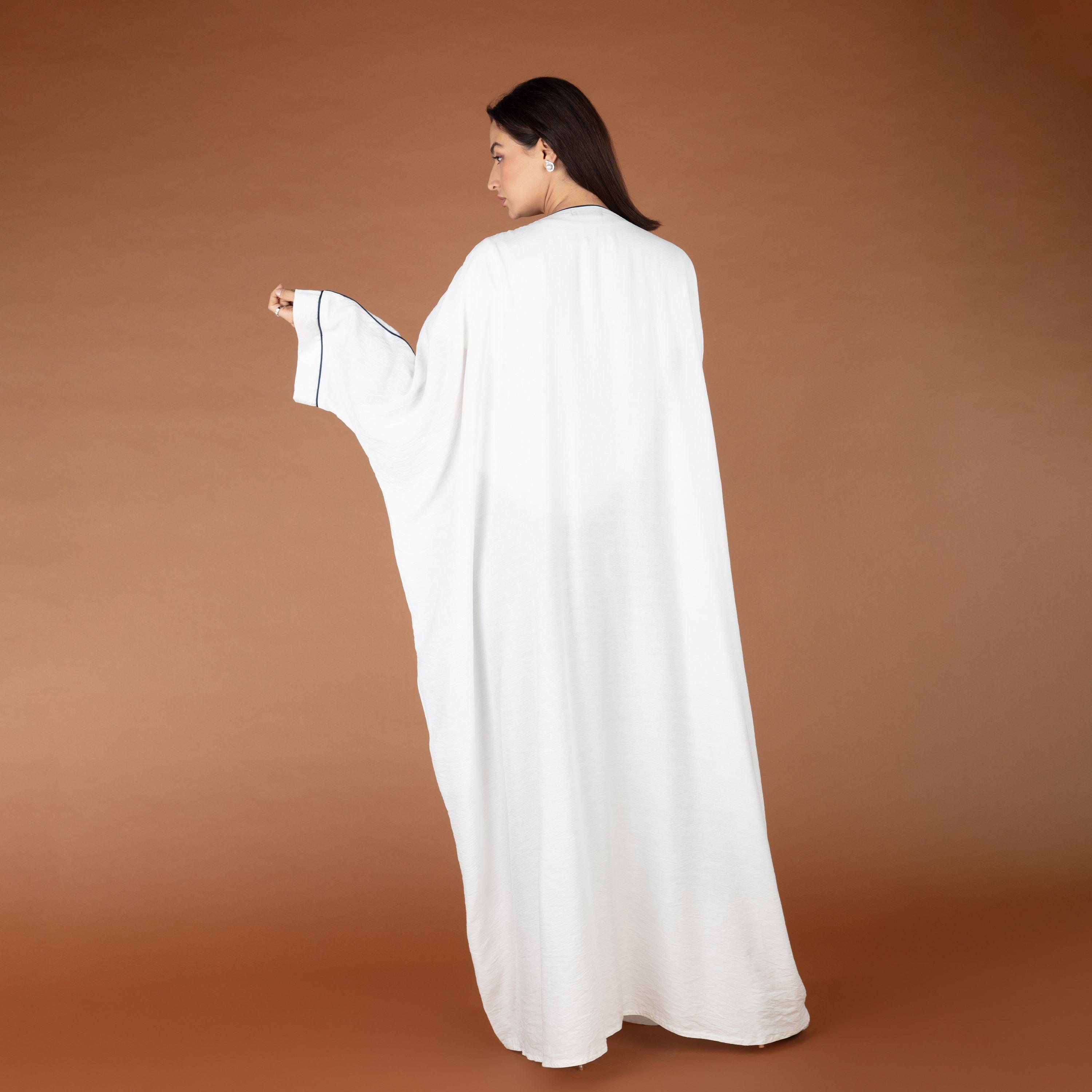 نخبه عباية مطرزة بالزهور مع الحجاب-women-arabicclothing-abayas-image-4