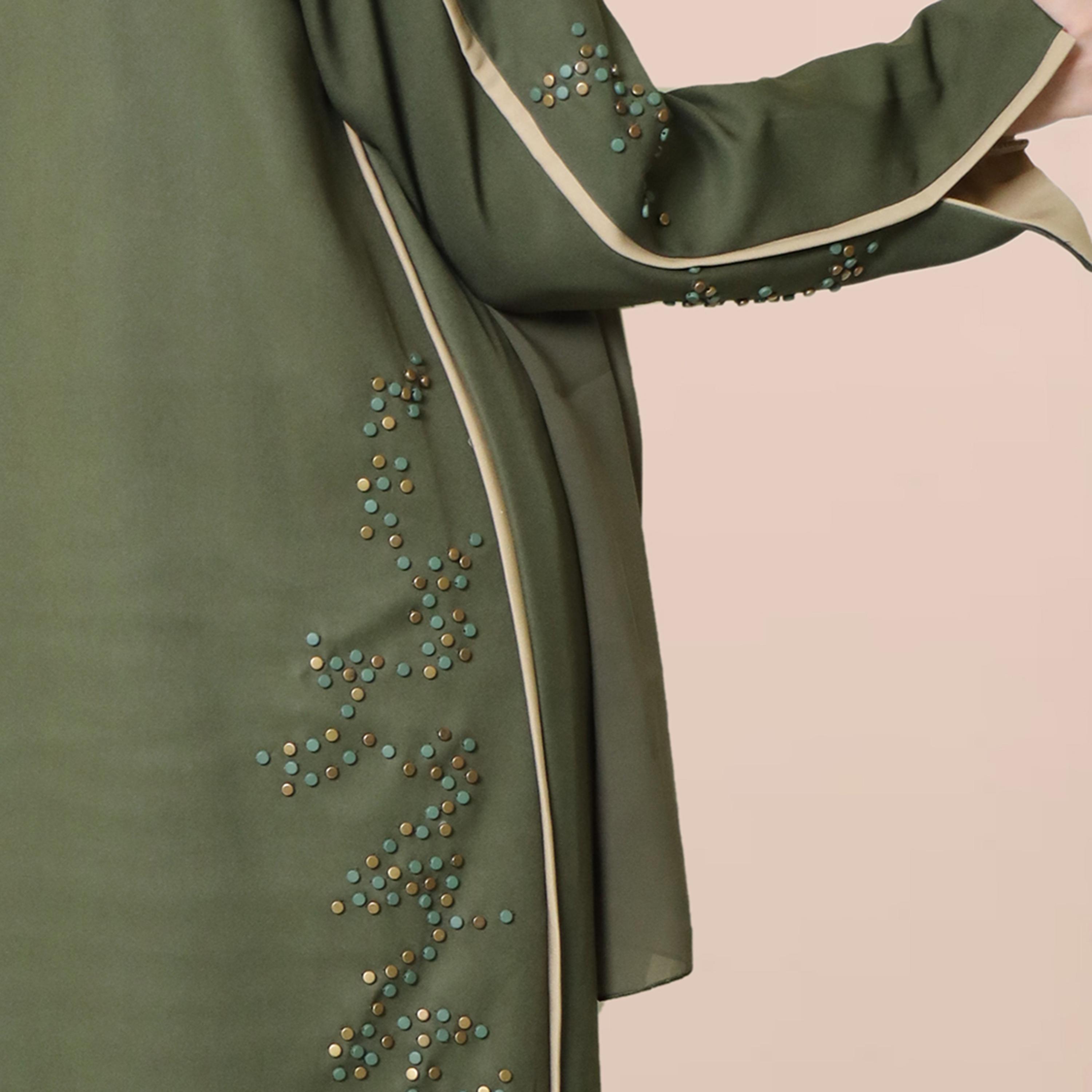 نخبه عباية بتفاصيل معدنية مع حجاب-women-arabicclothing-abayas-image-2