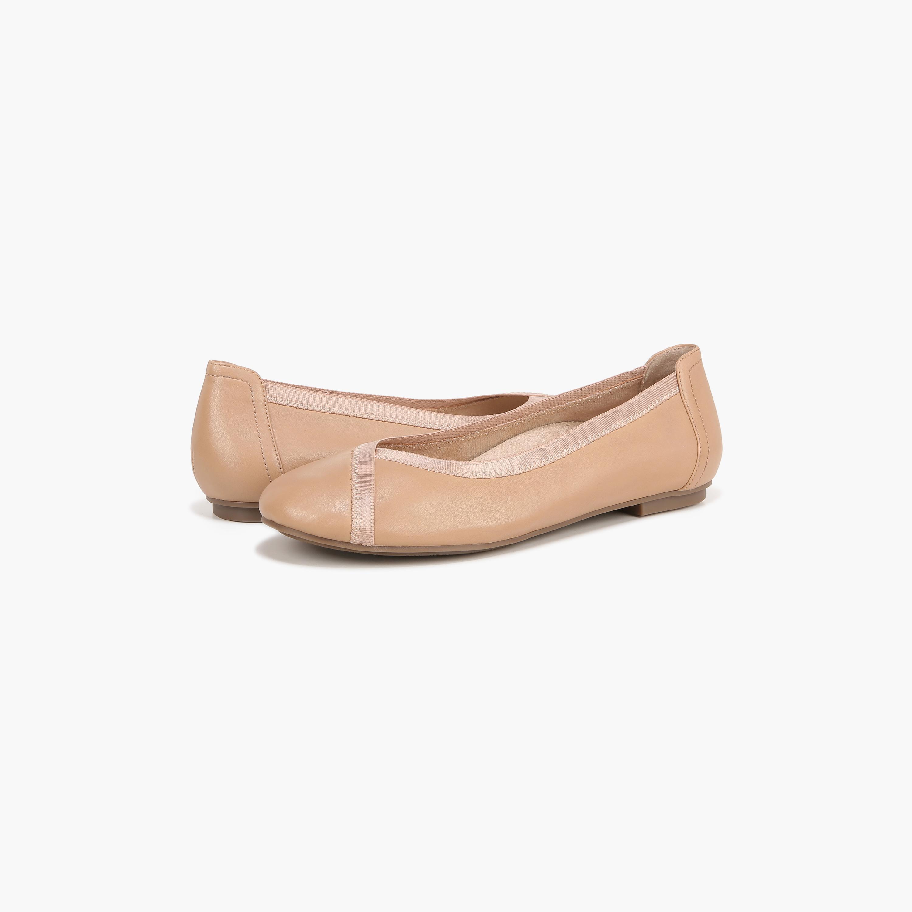 حذاء باليرينا نسائي من Naturalizer بمقدمة مستديرة من NACAROLL-women-shoes-ballerinas-image-42