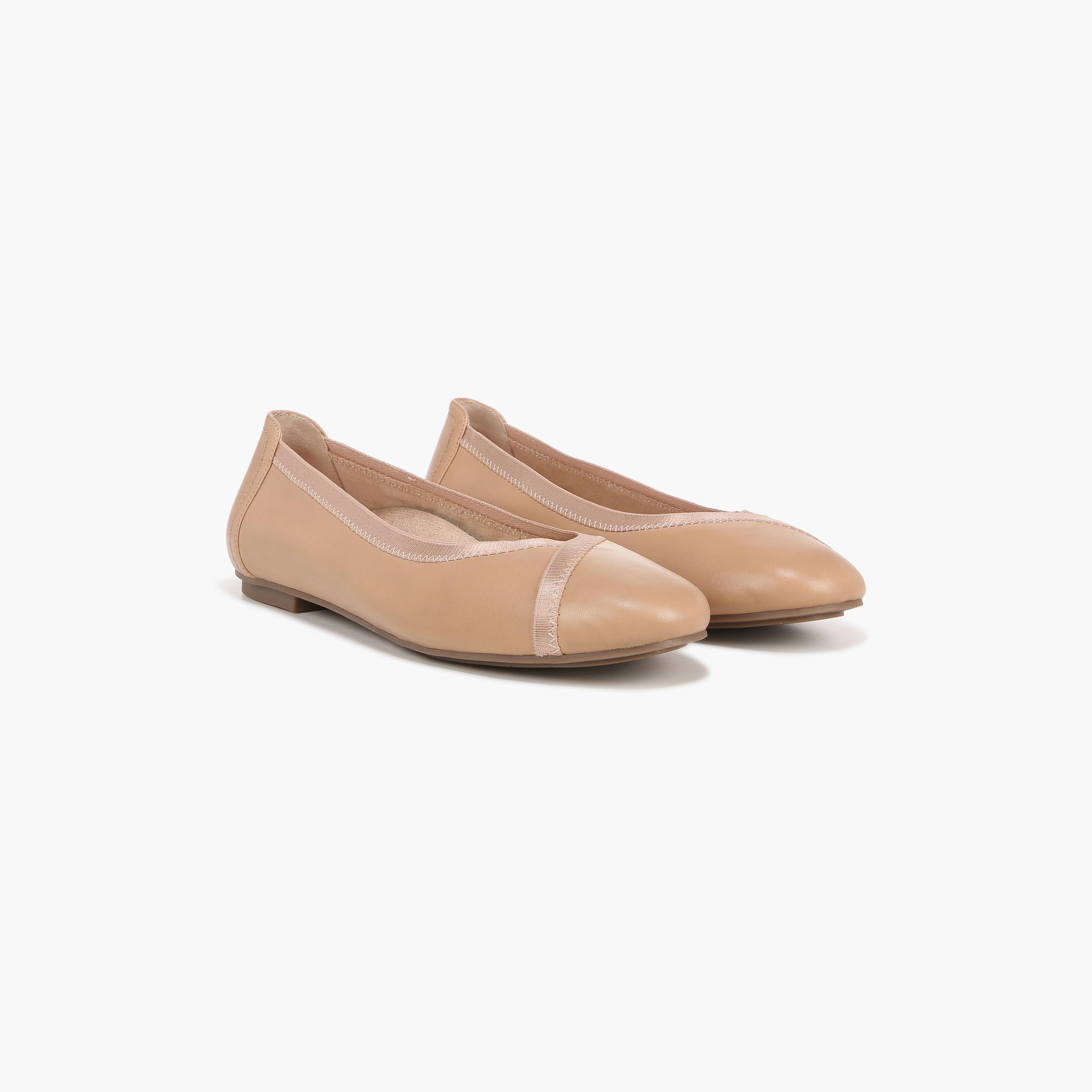 حذاء باليرينا نسائي من Naturalizer بمقدمة مستديرة من NACAROLL-women-shoes-ballerinas-image-43