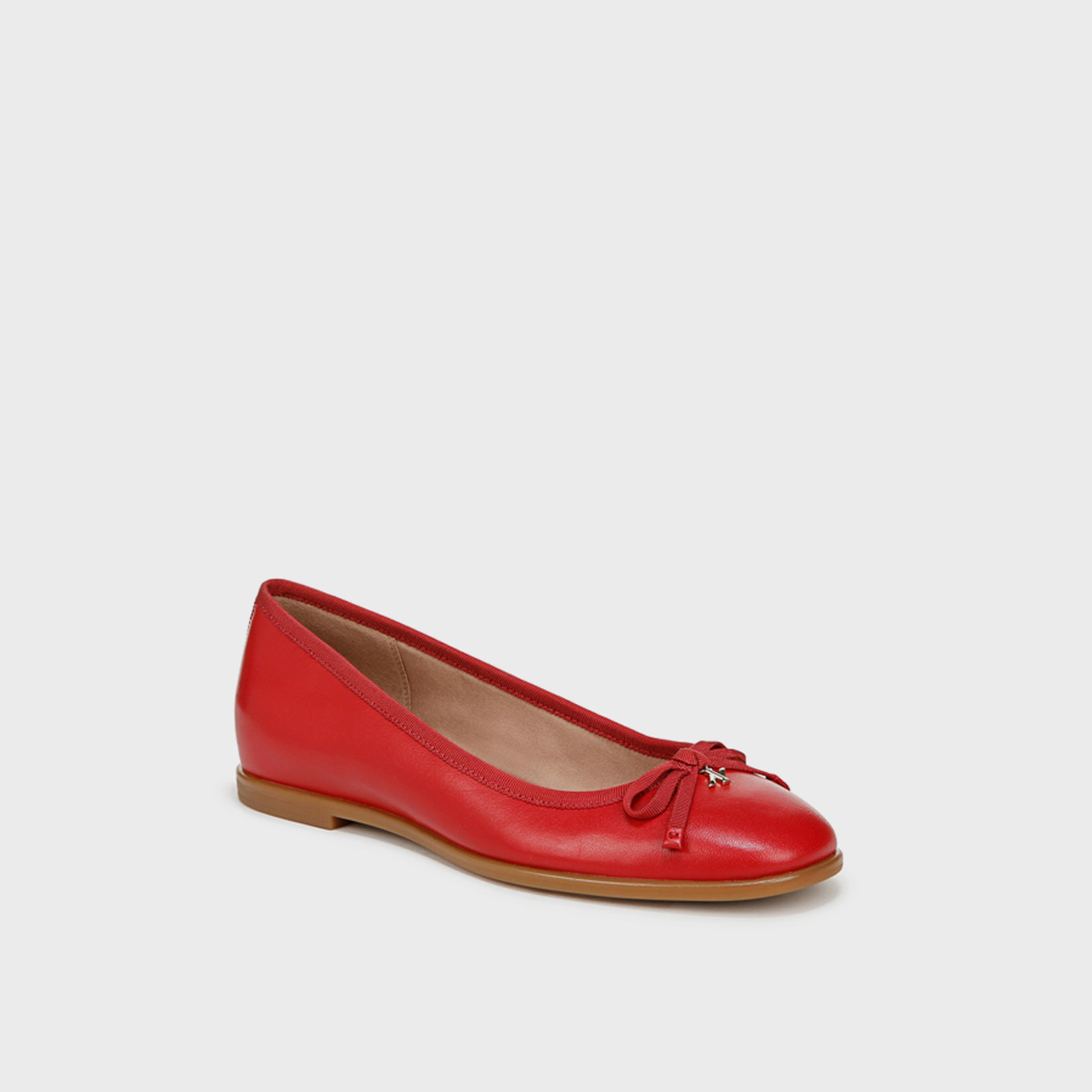 Naturalizer flat dress shoes on sale