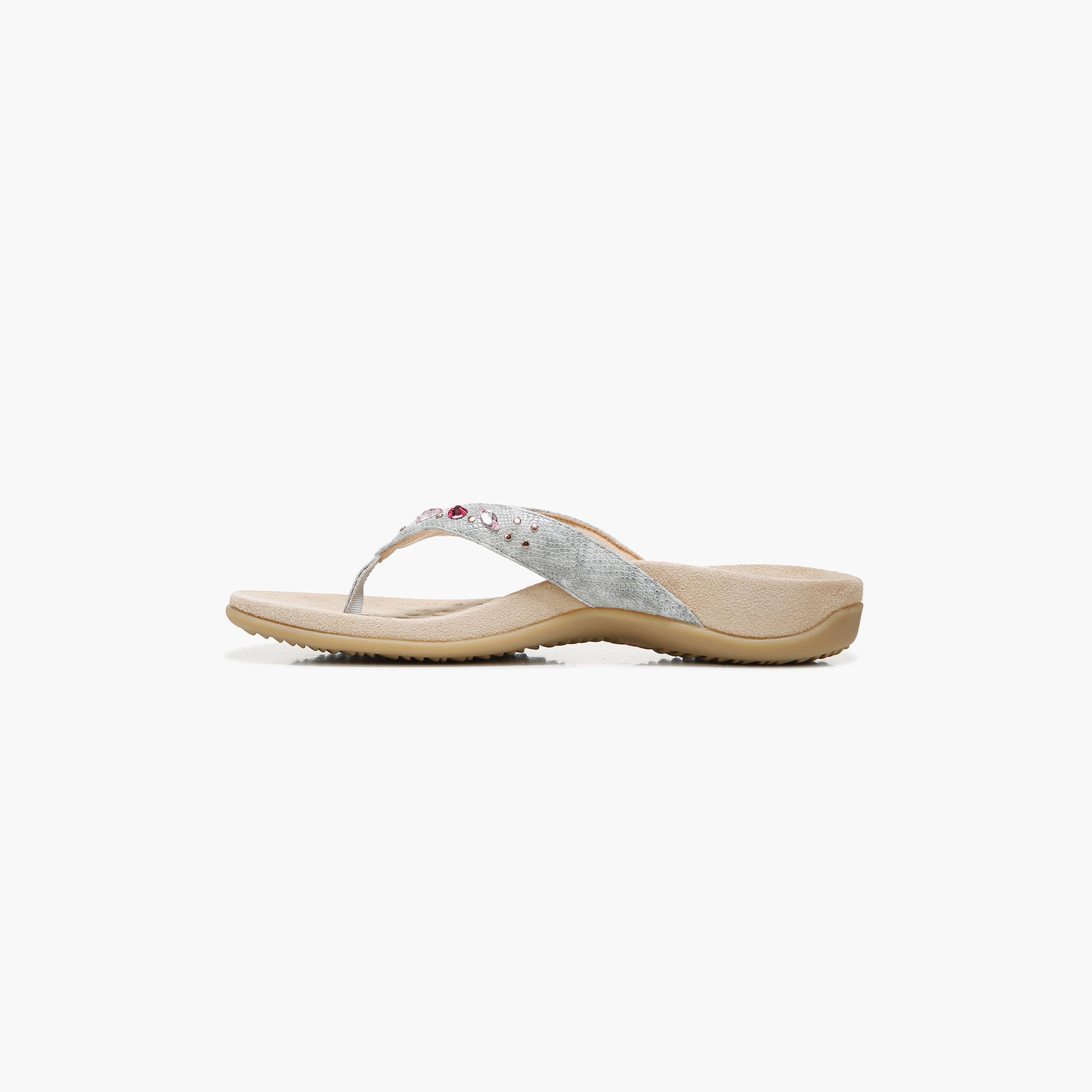 صندل نسائي من Naturalizer بتفاصيل مزخرفة NALUCIA-women-shoes-sandals-flats-image-6