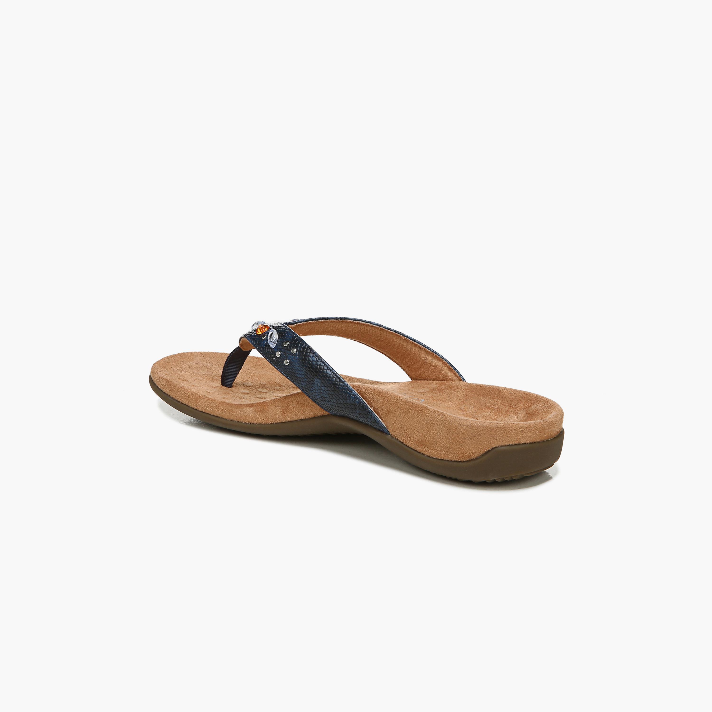 صندل نسائي من Naturalizer بتفاصيل مزخرفة NALUCIA-women-shoes-sandals-flats-image-20