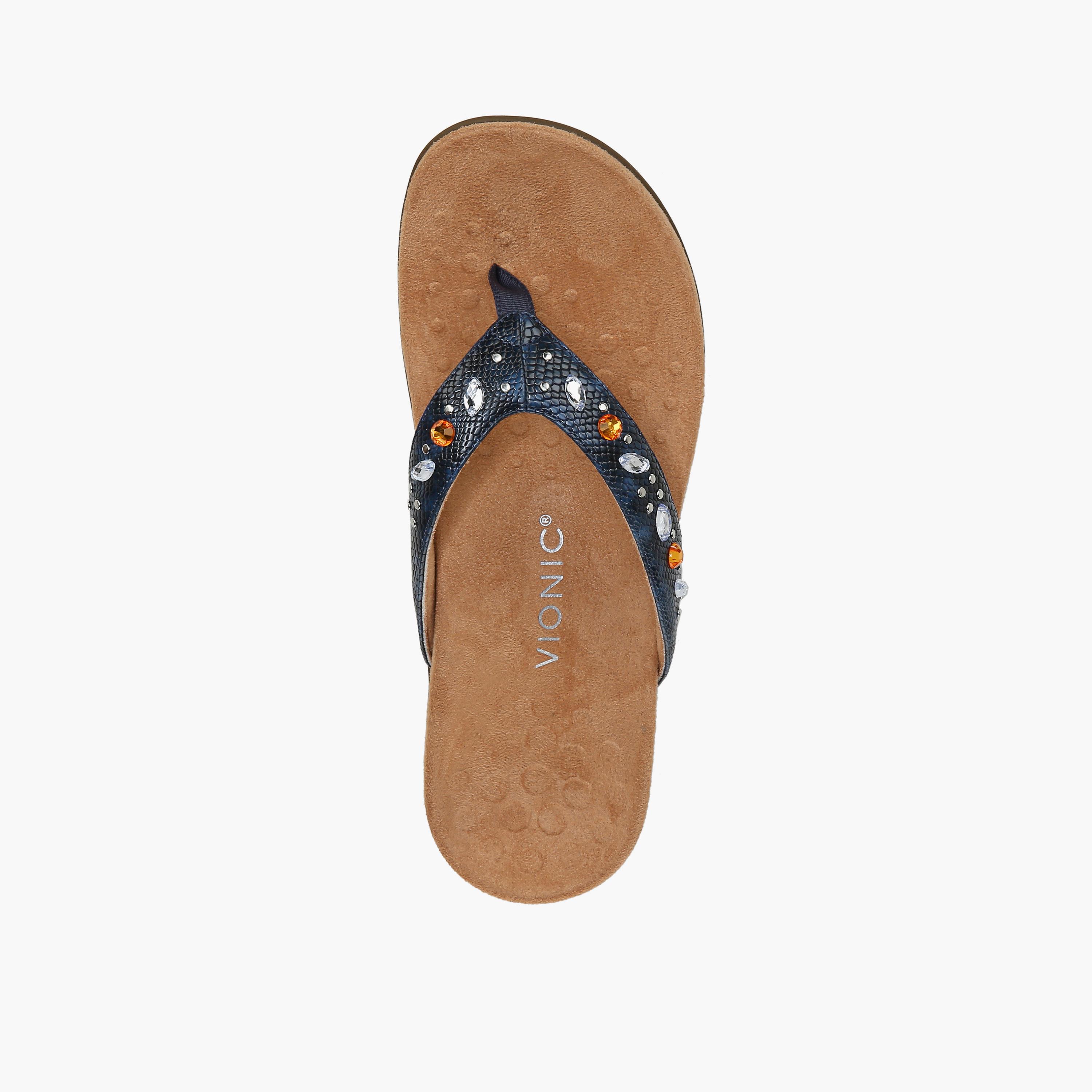 صندل نسائي من Naturalizer بتفاصيل مزخرفة NALUCIA-women-shoes-sandals-flats-image-18