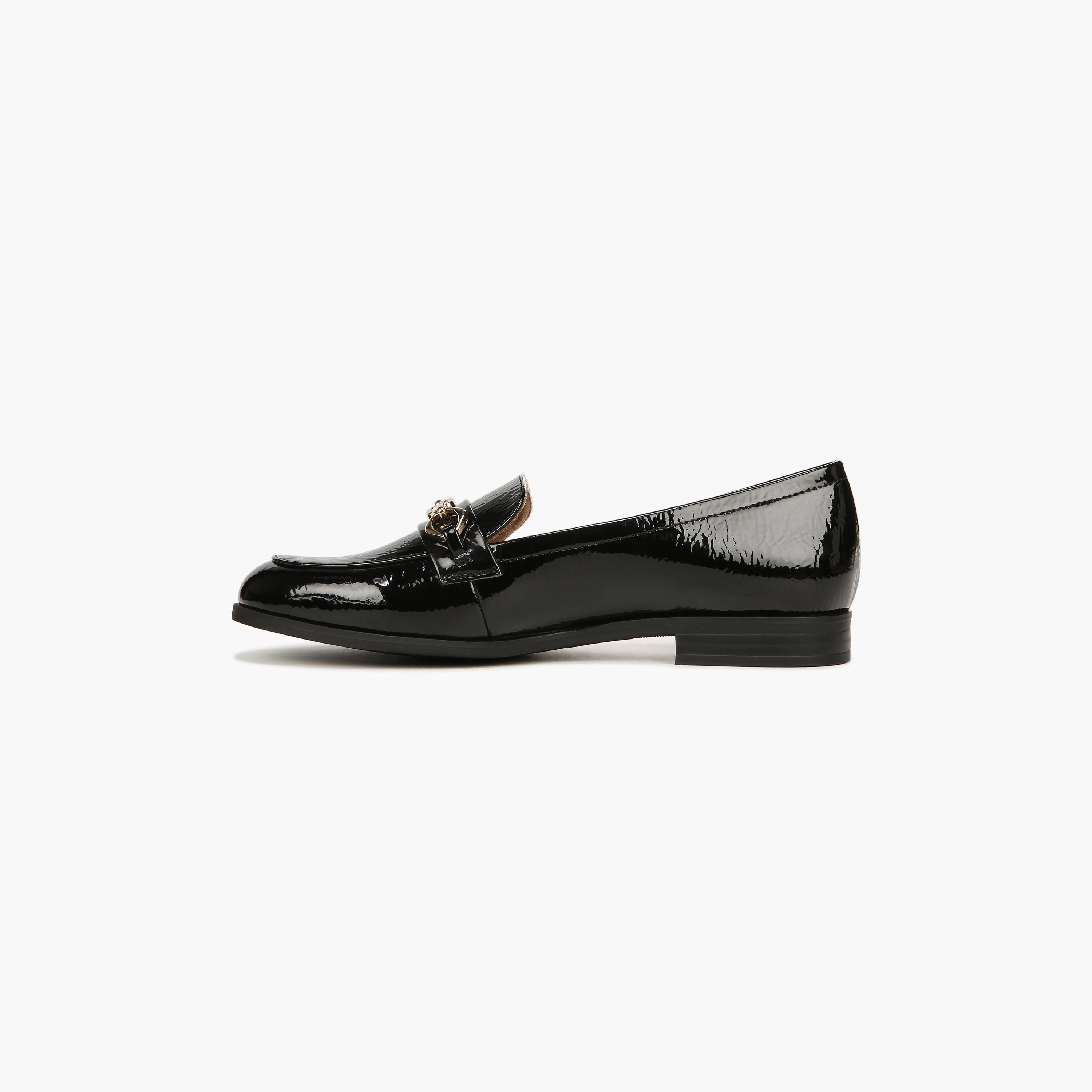 حذاء بدون كعب نسائي من Naturalizer بكعب عريض مع مقدمة مزخرفة NAMARIANA-women-shoes-loafersandmoccasins-image-6