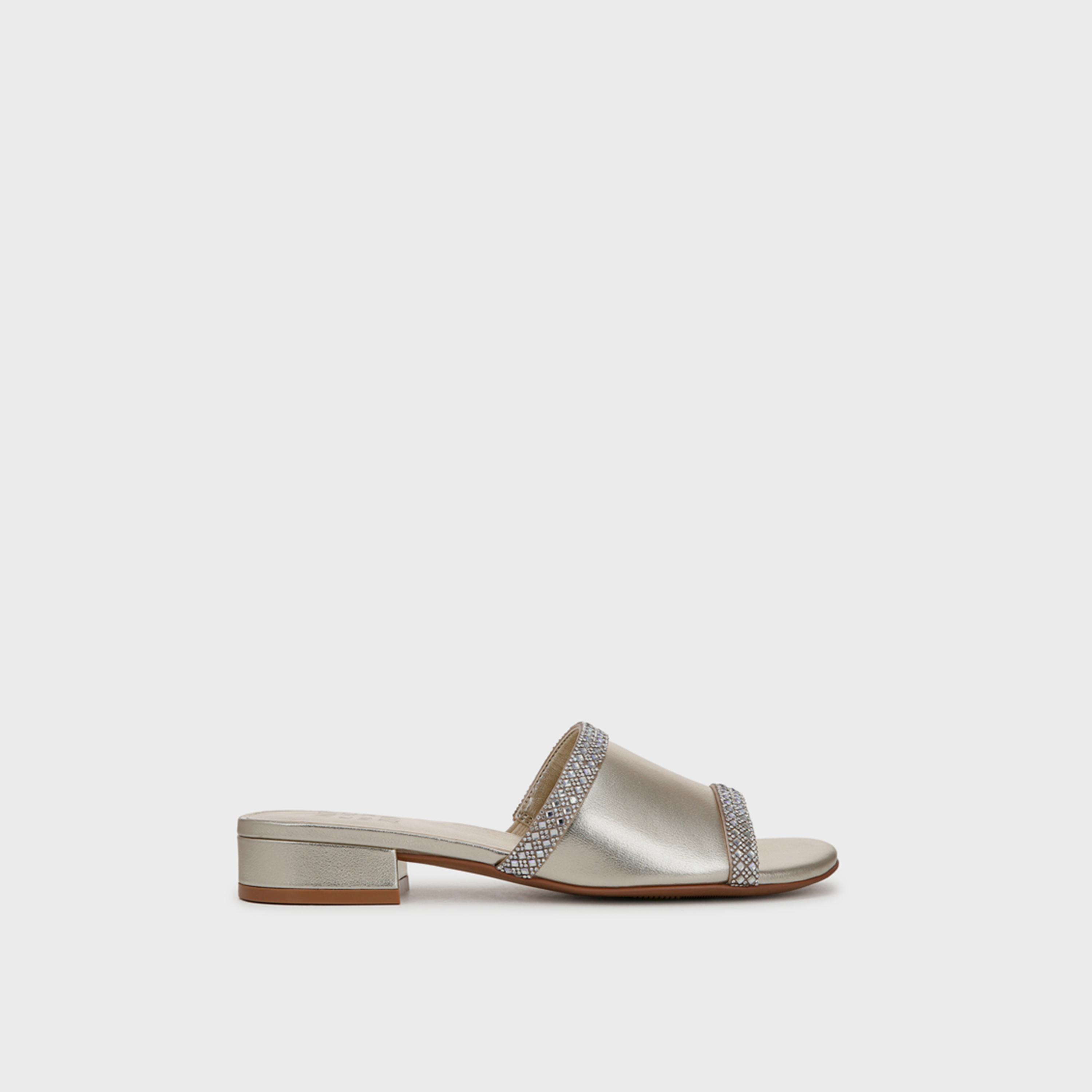 ناتشيولايزر -   صندل للنساء  سهل الارتداء | NAMINA-women-shoes-sandals-heeled-image-8