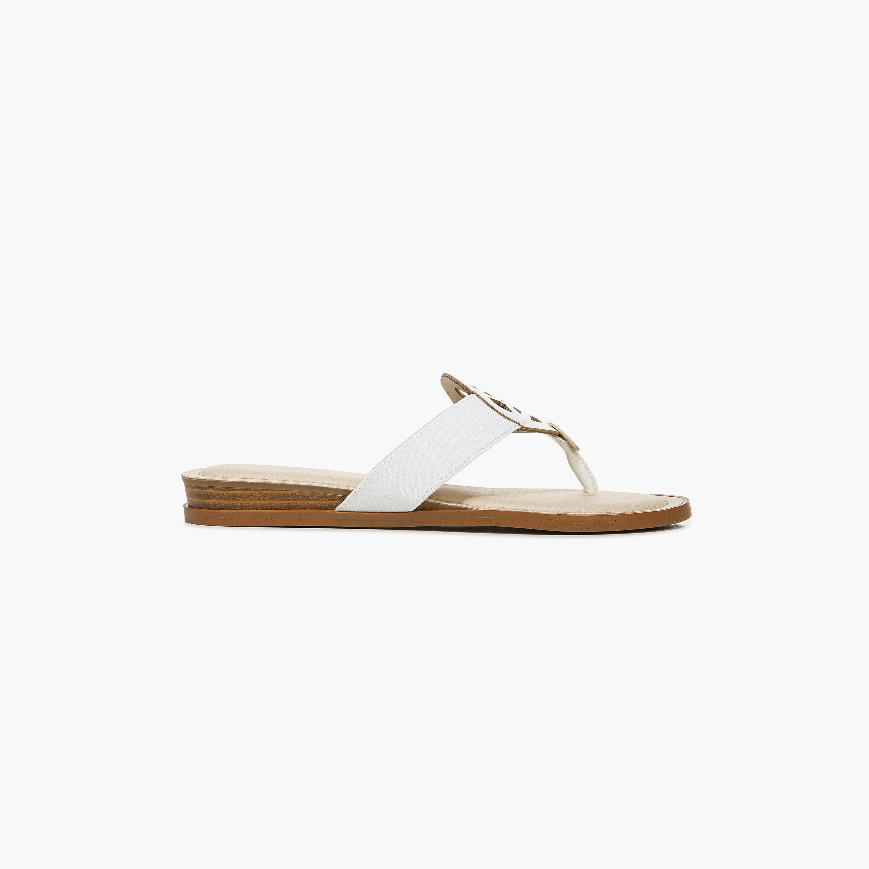 Naturalizer Women's Thong Sandals with Decorative Vamp NARAEGAN-women-shoes-sandals-flats-image-4