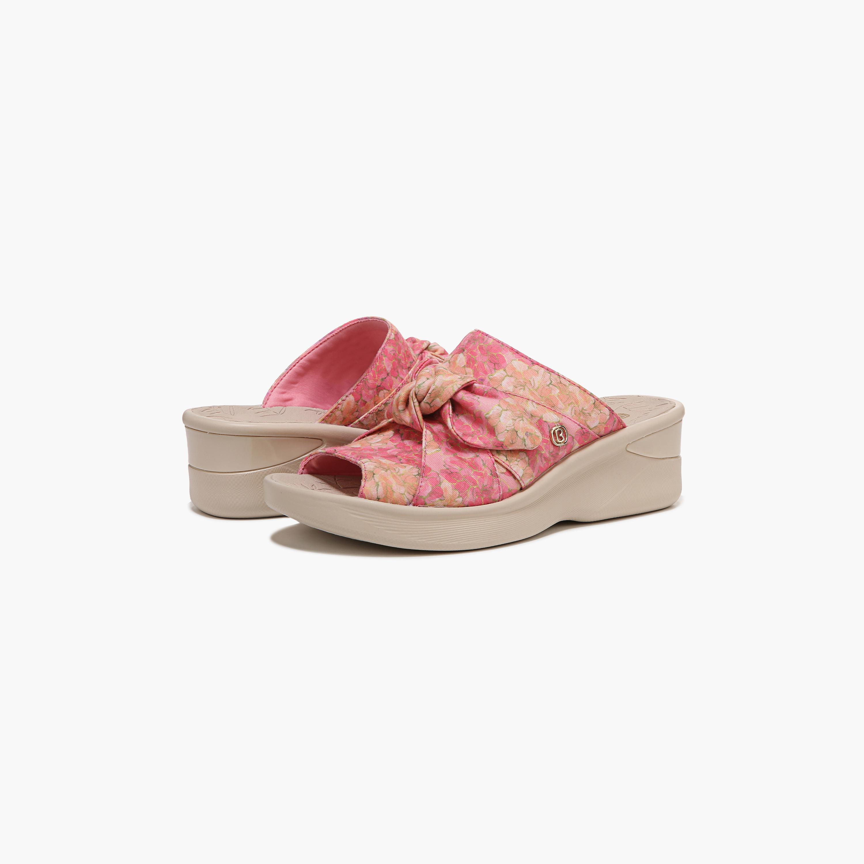 صندل نسائي من Naturalizer بكعب عريض مع تصميم علوي بعقدة NASMILE-women-shoes-sandals-flats-image-11