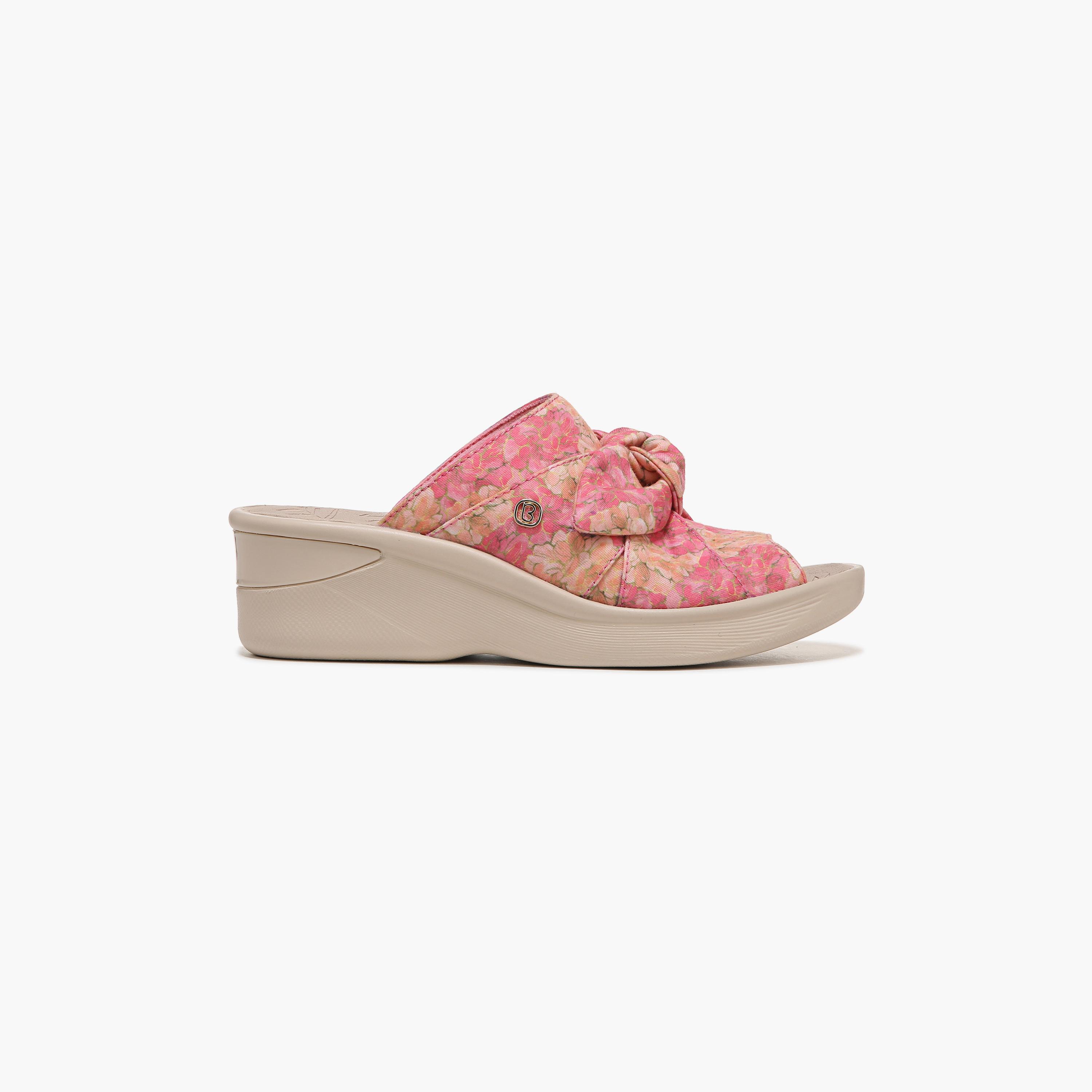 صندل نسائي من Naturalizer بكعب عريض مع تصميم علوي بعقدة NASMILE-women-shoes-sandals-flats-image-13