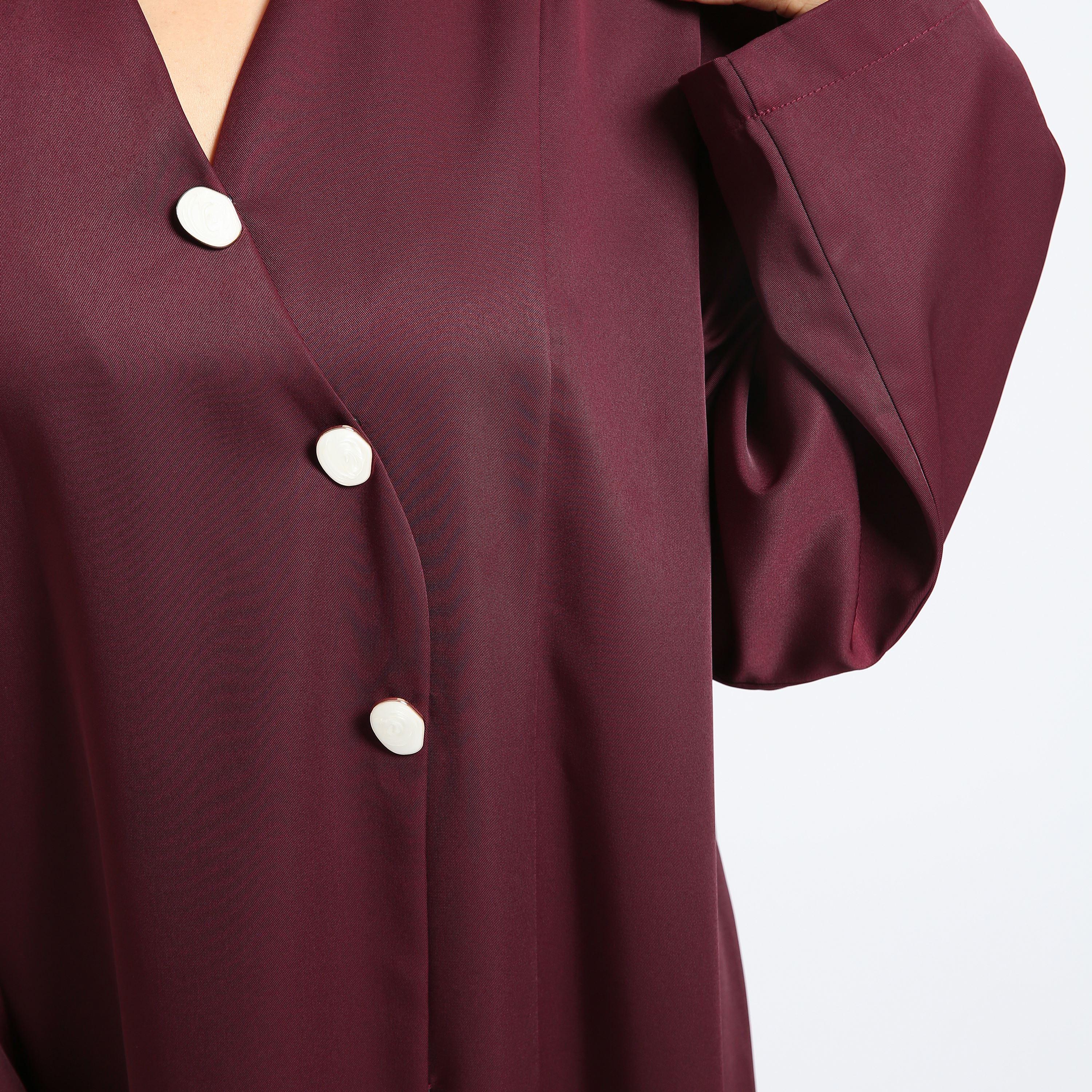 عباية نسائية قماش كريب - أحمر من نكياس-women-arabicclothing-abayas-image-2