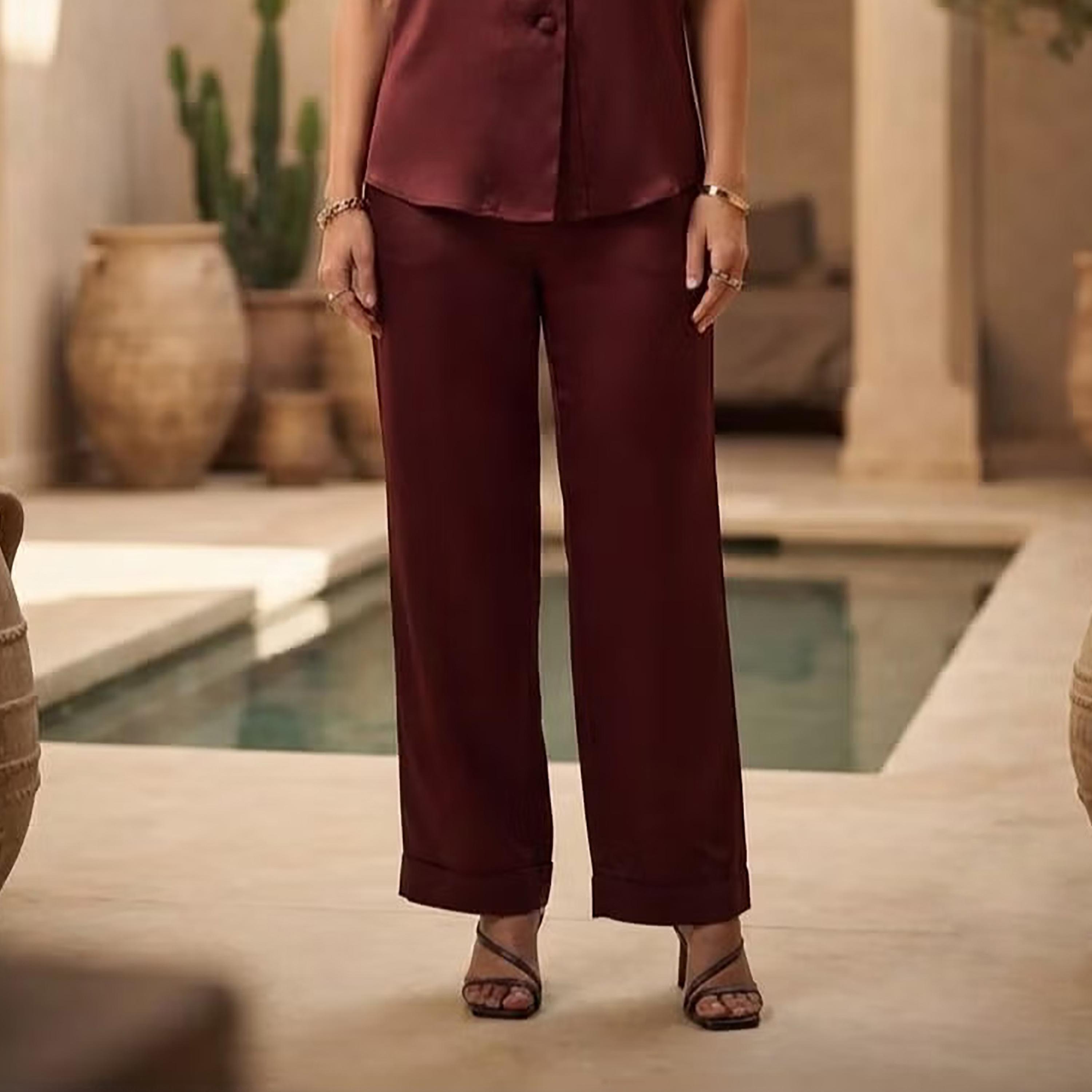 طقم فيست بدون أكمام وبنطال حريمي باللون الأحمر الخمري من نيكياس-women-clothing-coordsets-image-3