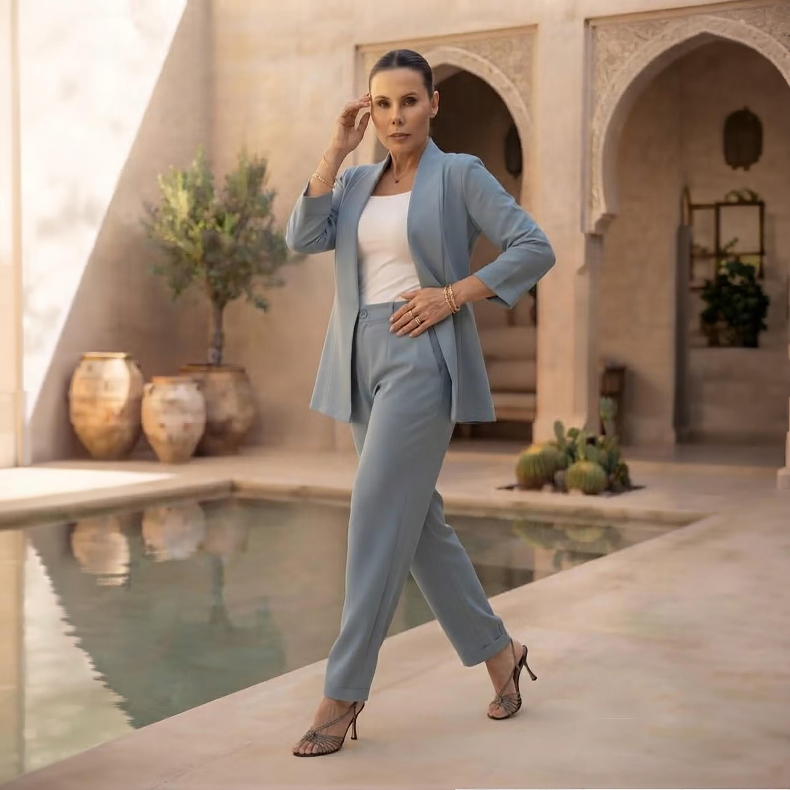 طقم جاكيت وبنطال حريمي بأكمام طويلة وياقة مطوية باللون الأزرق المغبر من نيكياس-women-clothing-coordsets-image-4