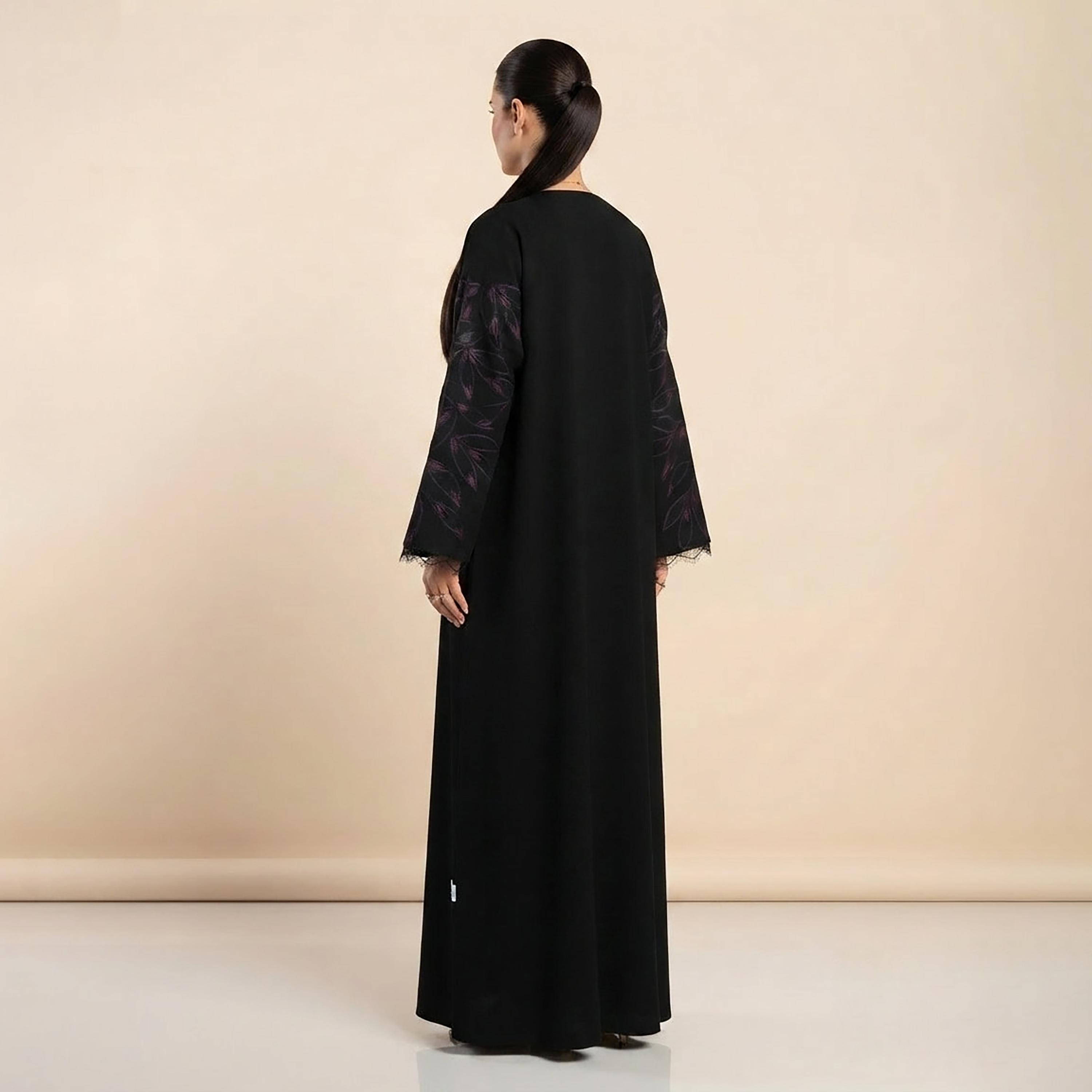 عباية حريمي نيدا بأكمام مطبوعة باللون الأسود من نيكياس-women-arabicclothing-abayas-image-3