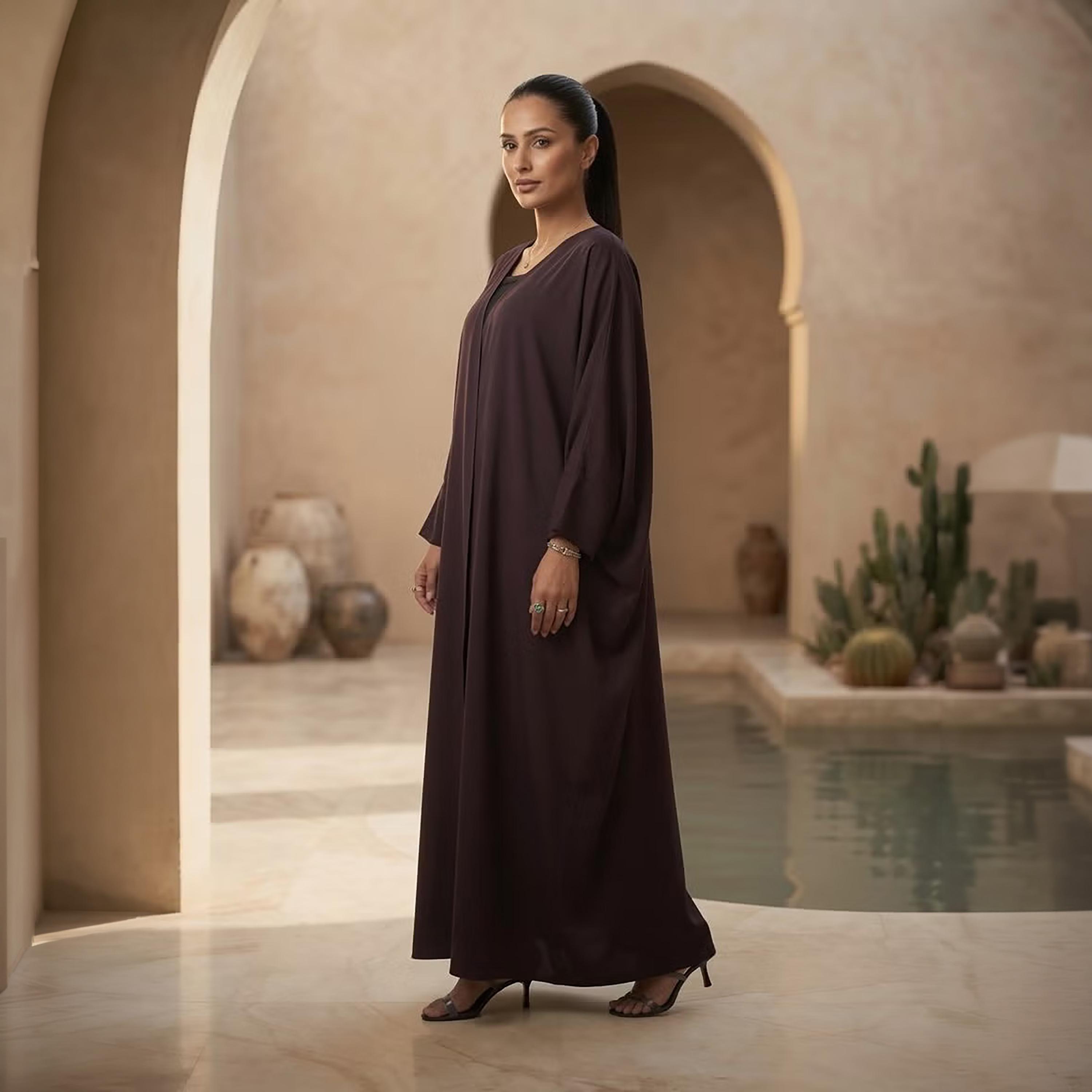 عباية حريمي بأكمام خفاش باللون العنابي (البيج) من نيكياس-women-arabicclothing-abayas-image-2