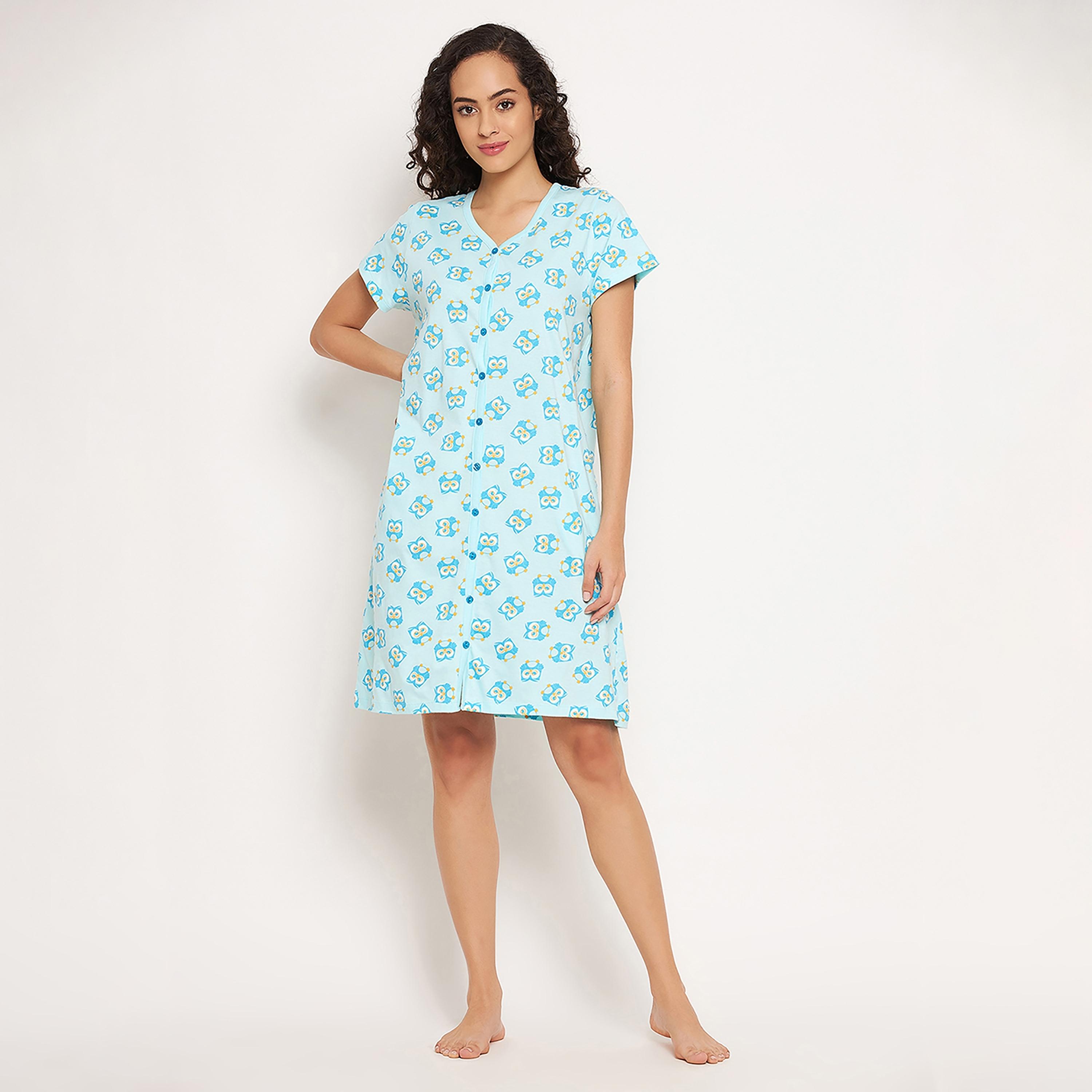 قميص نوم نسائي قصير بطبعة بومة وأزرار باللون الأزرق السماوي من كلوفيا - قطن خالص-women-clothing-nightwear-nighties-image-2