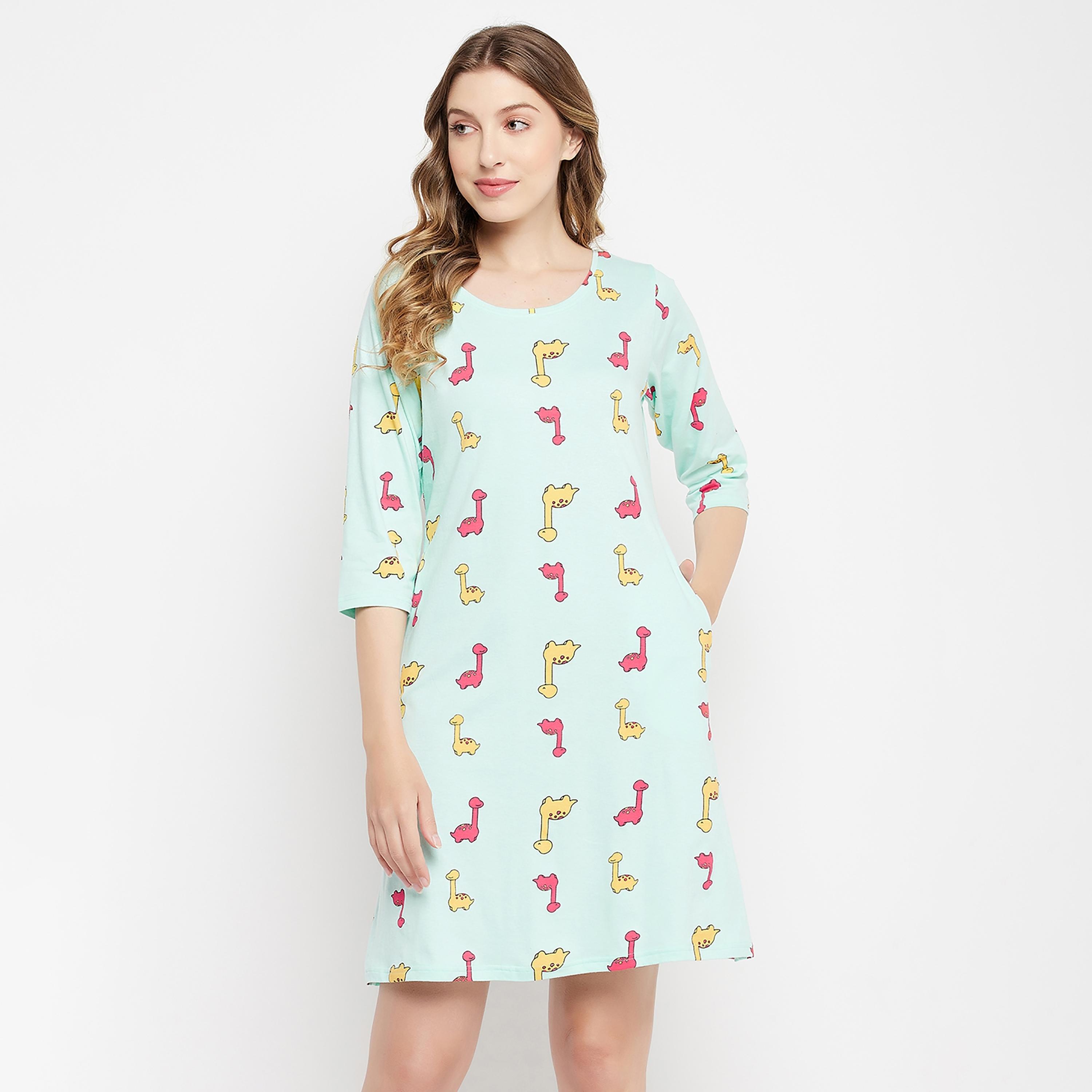 فستان نوم بطبعة من كلوفيا برقبة مستديرة بطول الركبة-women-clothing-nightwear-nighties-image-2
