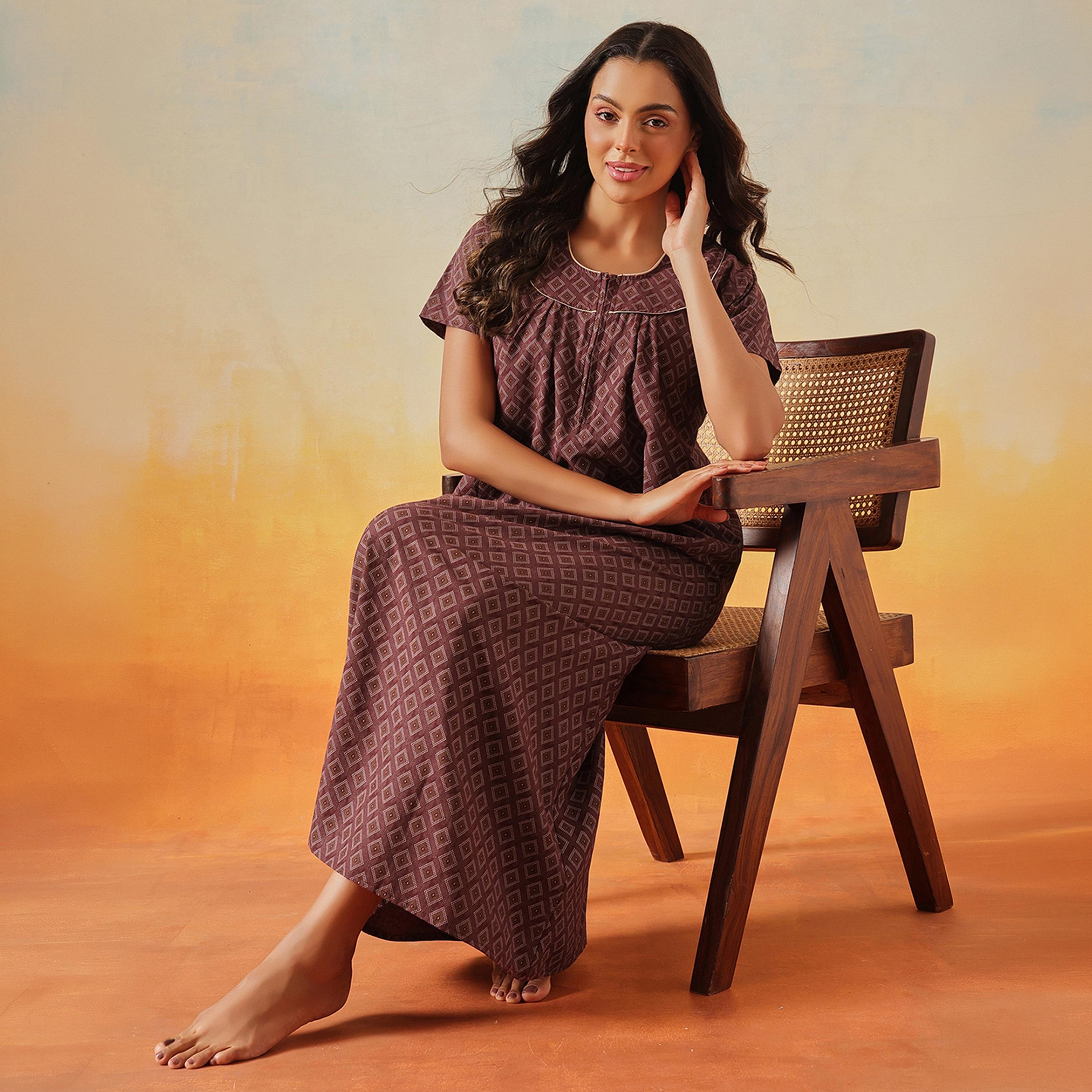 Clovia Geometric Print Long Women's Nighty in Maroon - Cotton-women-clothing-nightwear-nighties-image-2