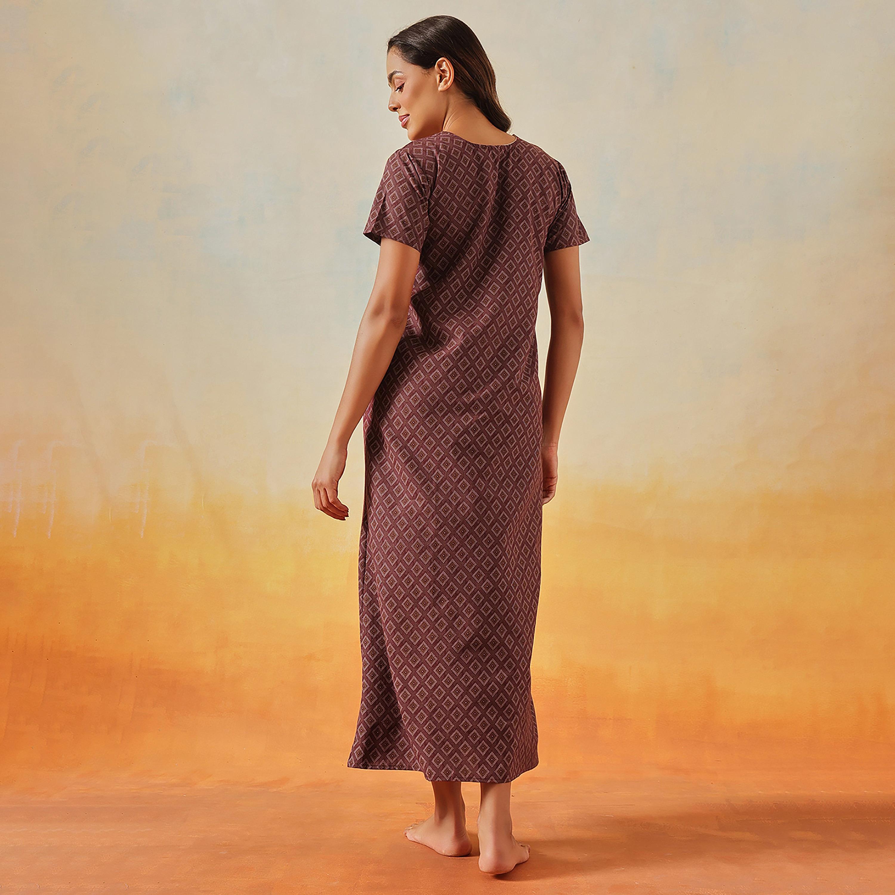 Clovia Geometric Print Long Women's Nighty in Maroon - Cotton-women-clothing-nightwear-nighties-image-5