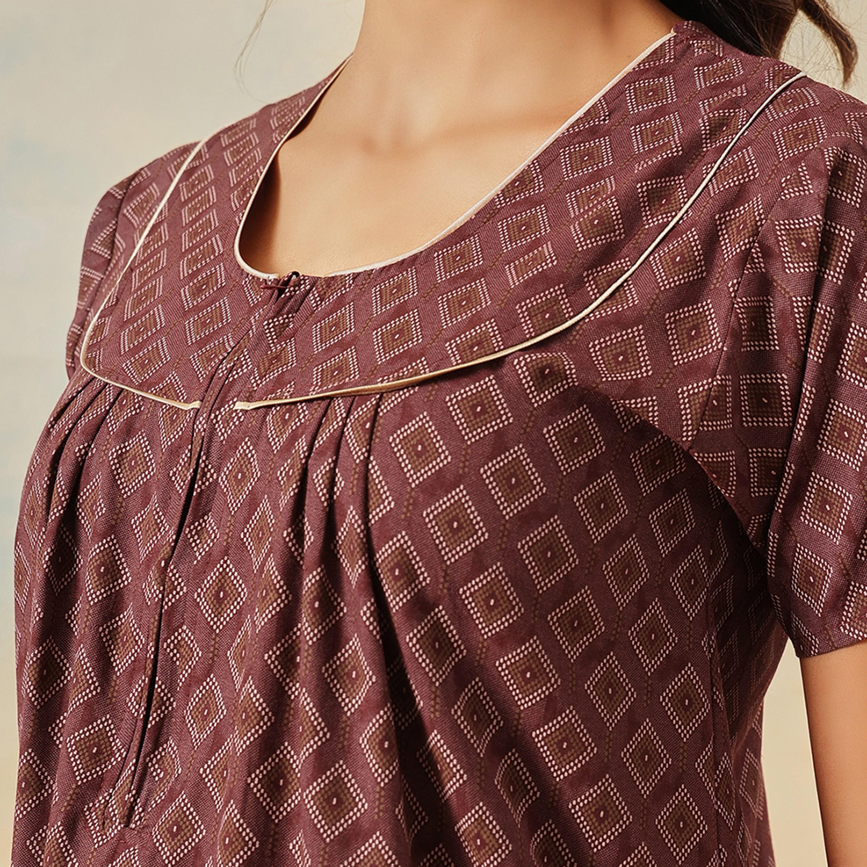 Clovia Geometric Print Long Women's Nighty in Maroon - Cotton-women-clothing-nightwear-nighties-image-6