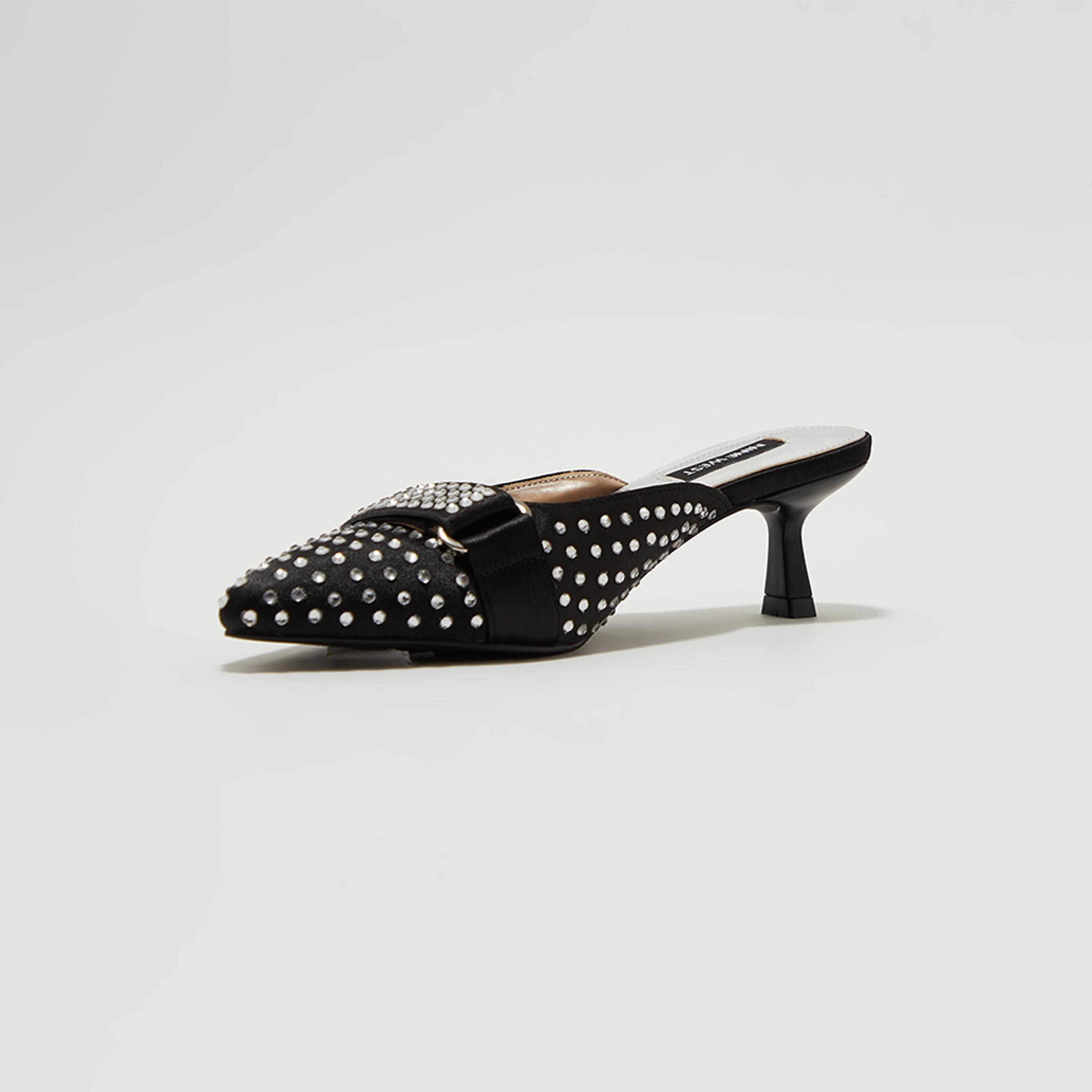حذاء ميولز بكعب كريستالي للنساء من ناين ويست | NWAARON-AK-women-shoes-heels-image-3