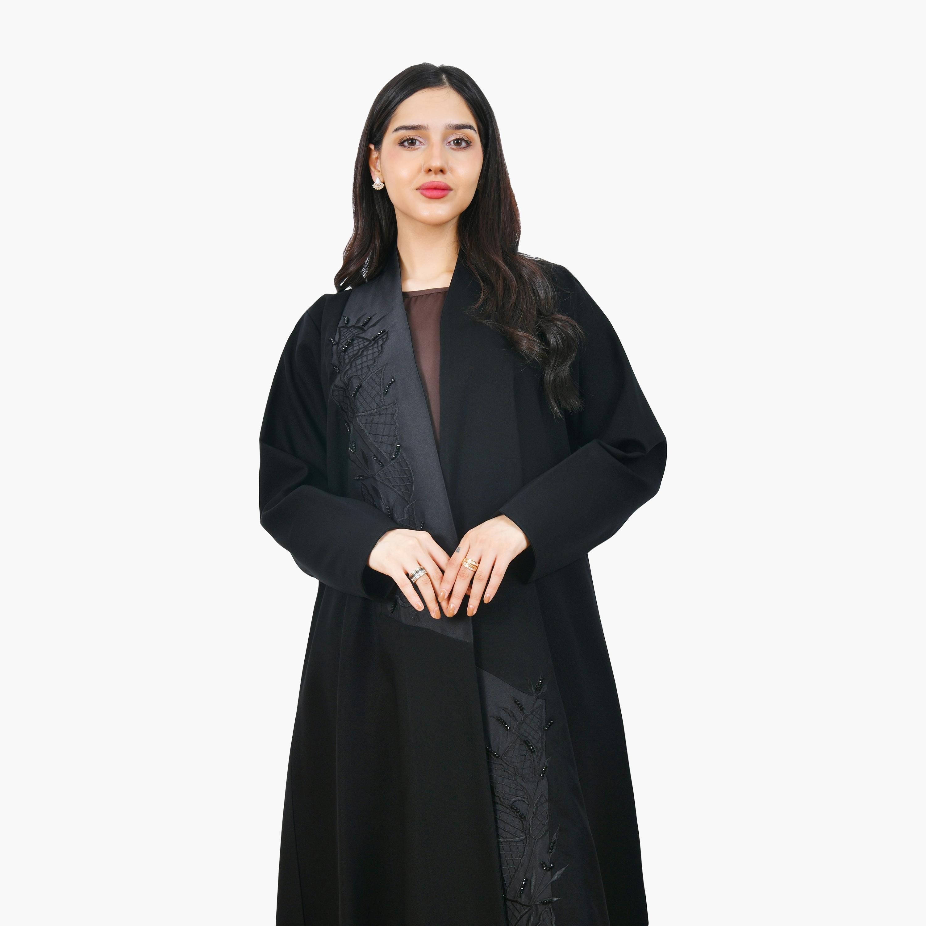 عباية نسائية سوداء مطرزة بألوان متعددة ونصف كلوش من حوراء-women-arabicclothing-abayas-image-3