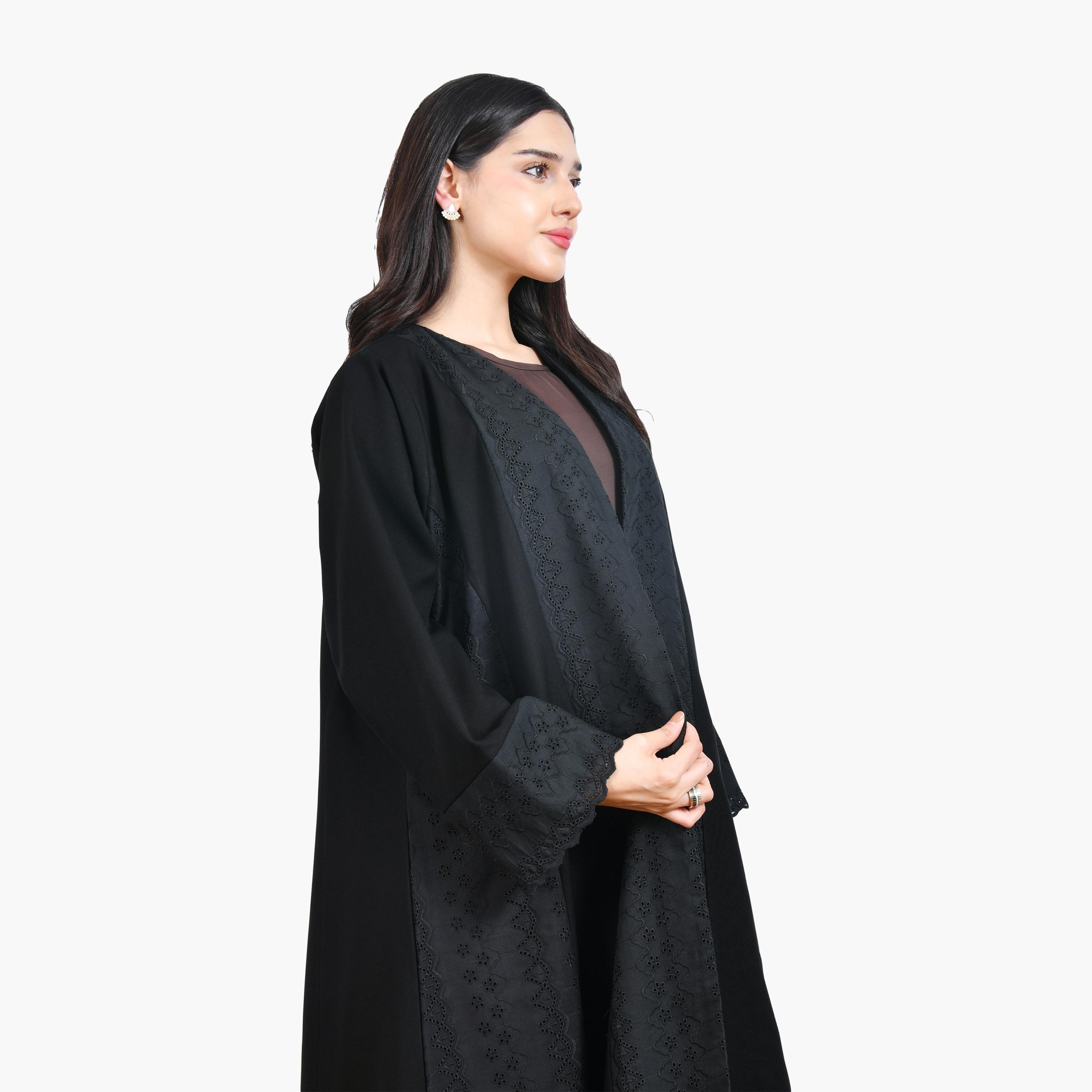 عباية سهرة نسائية من شيفلي سوداء مطرزة من الكتان نصف كلوش من حوراء-women-arabicclothing-abayas-image-3