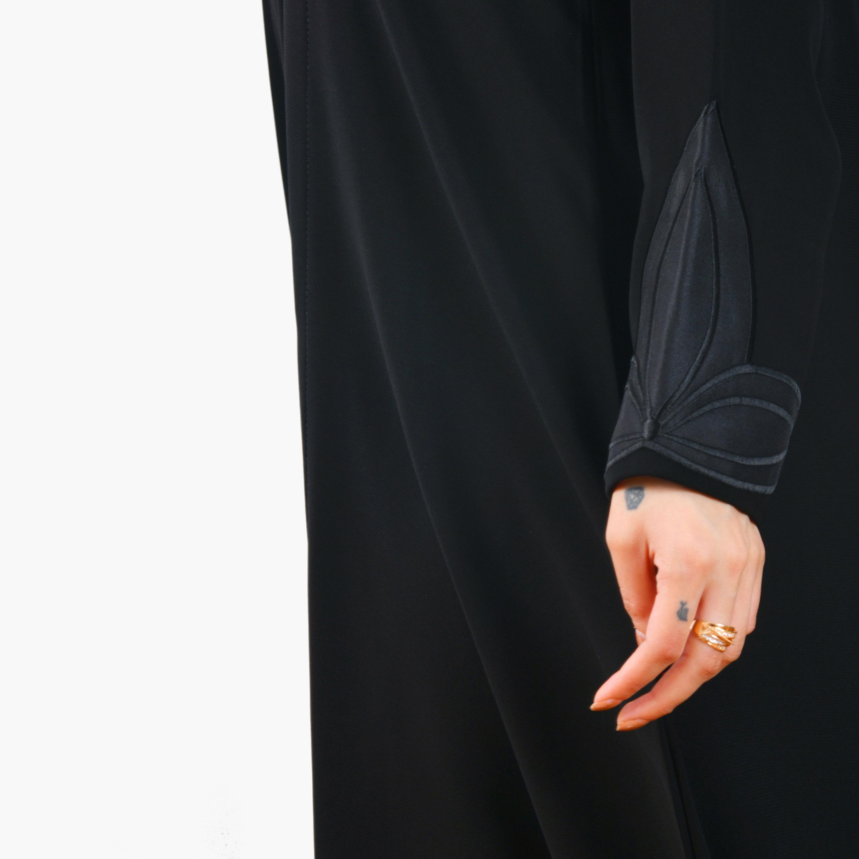 Hawraa Black Embroidered Sleeves Linen Women's Half-Cloche Abaya-women-arabicclothing-abayas-image-4
