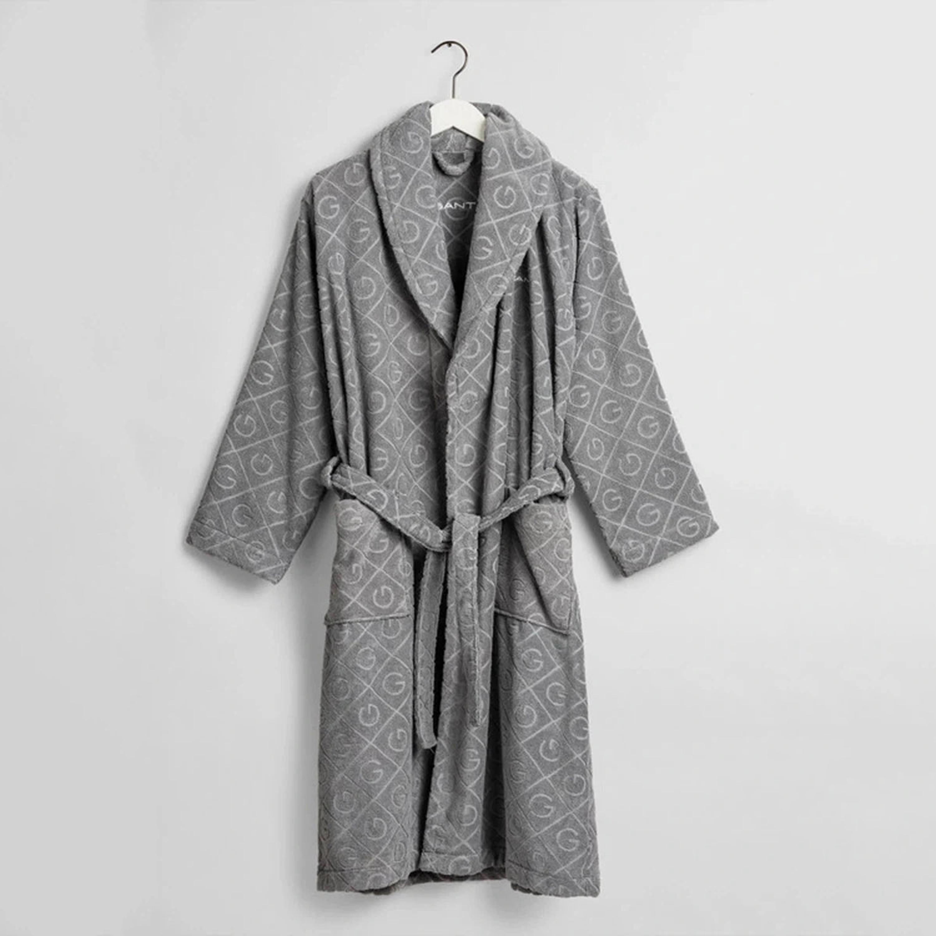 روب حمام بطبعة جانت مونوجرام ووشاح مع حزام ربط أمامي-women-clothing-nightwear-robes-image-1