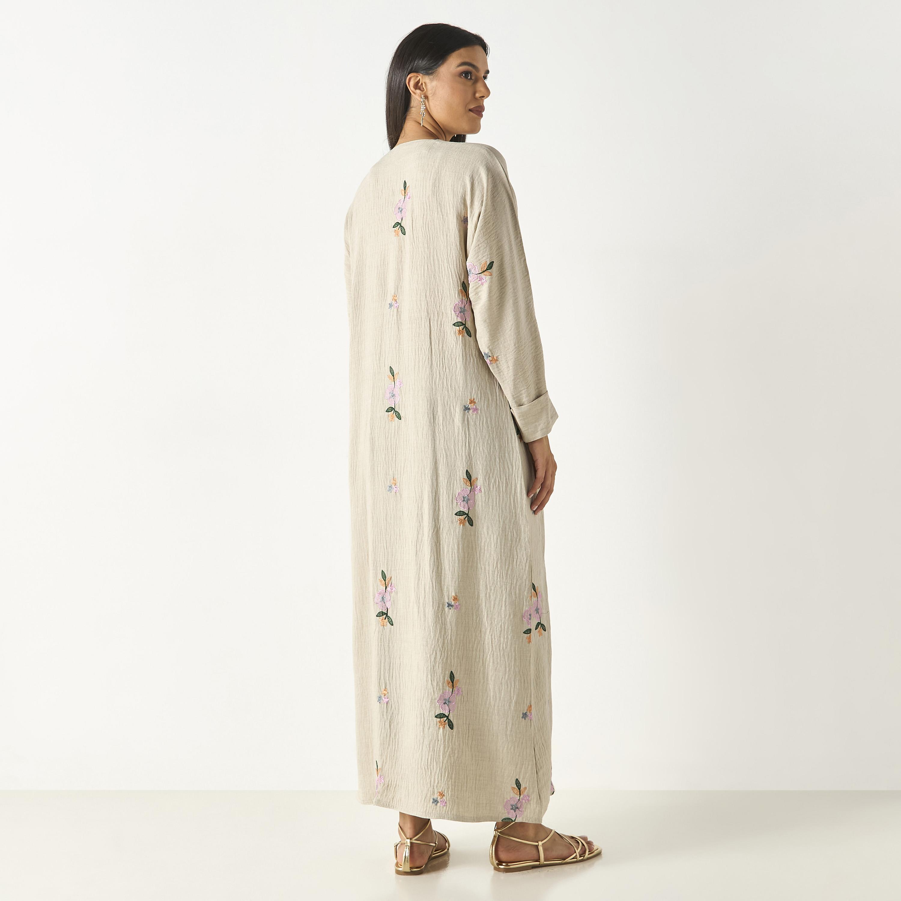 عباية مطرزة بالأزهار مع حجاب وأكمام طويلة من حديث المدينة-women-arabicclothing-abayas-image-5