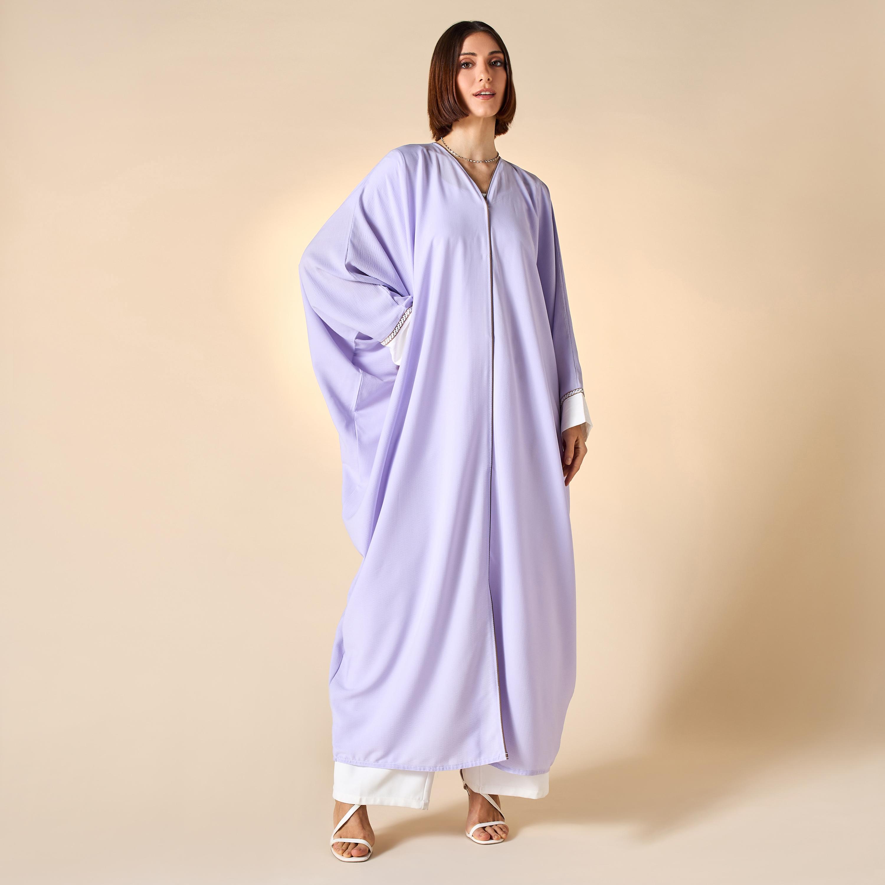 عباية بشت بياقة V وتفاصيل دانتيل مع حجاب من هدية المدينة-women-arabicclothing-abayas-image-1