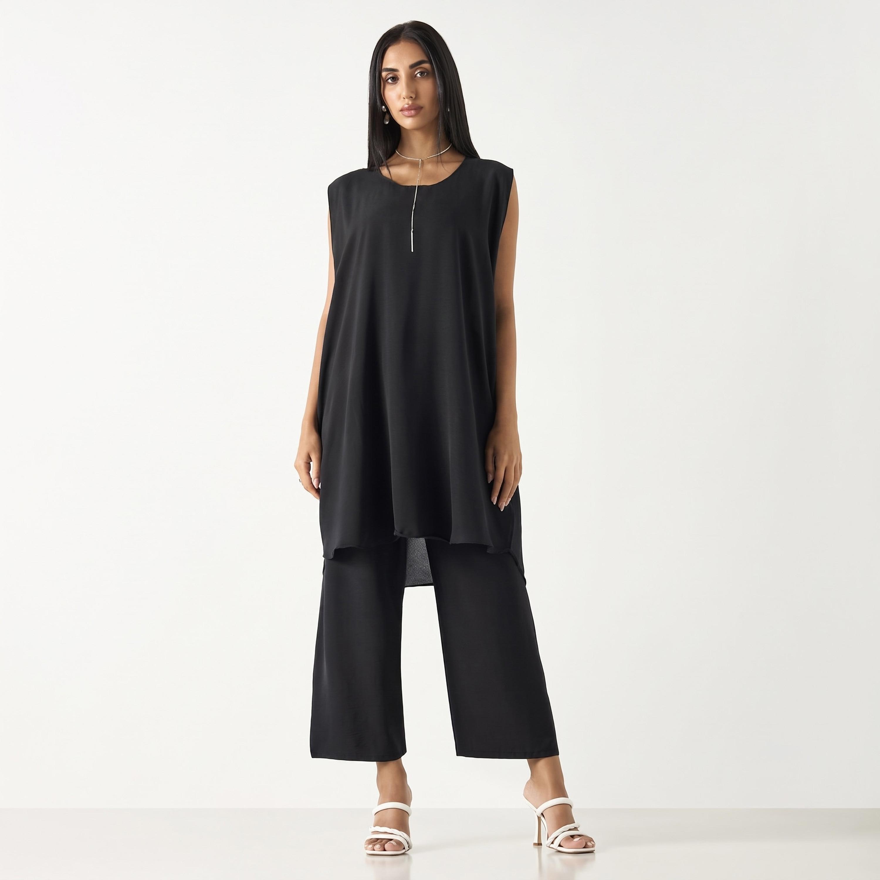 طقم عباءة وحجاب نيدا للنساء باللون الأسود مع توب داخلي وبنطال من حديث المدينة-women-arabicclothing-sets-image-2