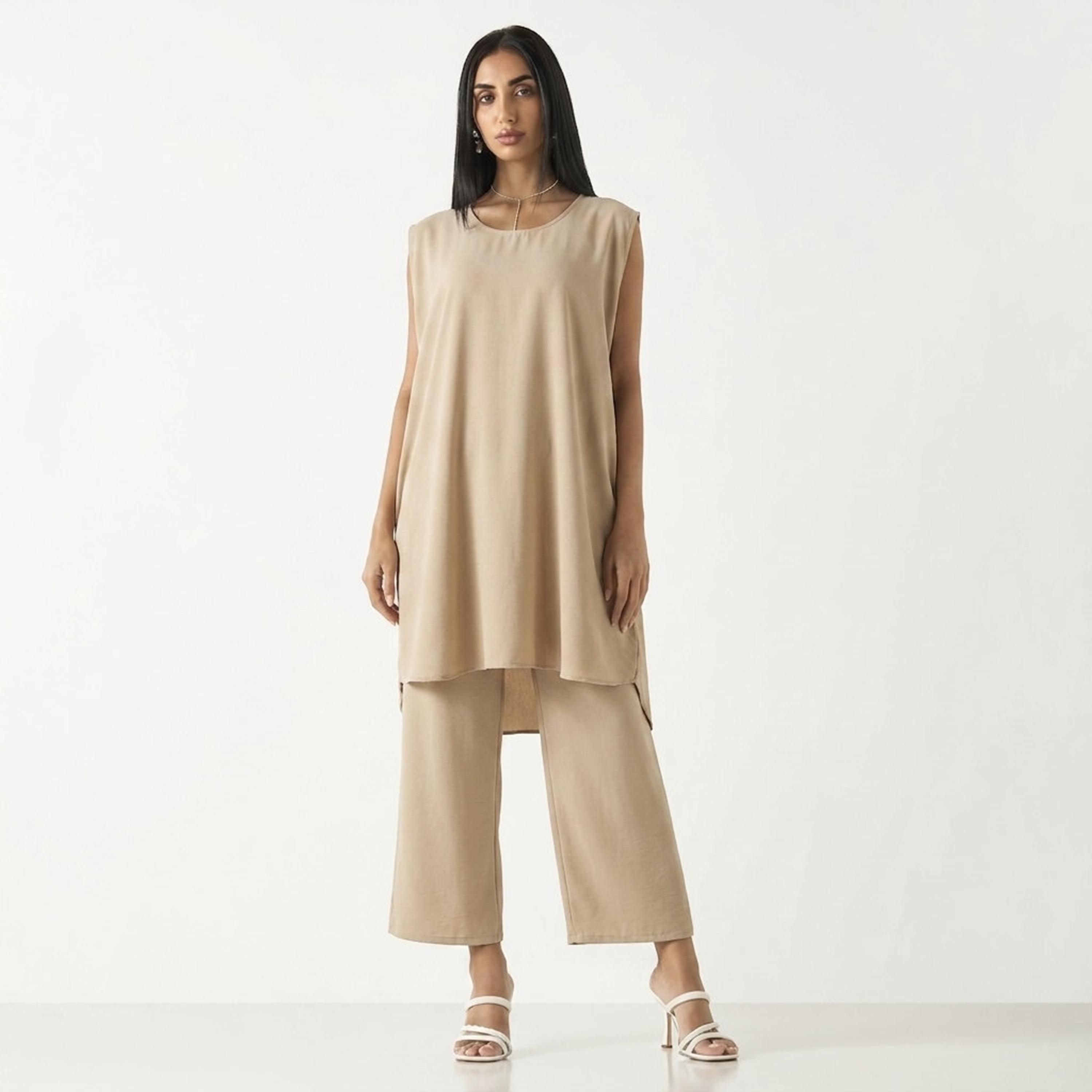 طقم عباءة وحجاب نيدا للنساء باللون البيج مع توب داخلي وبنطال من حديث المدينة-women-arabicclothing-sets-image-2