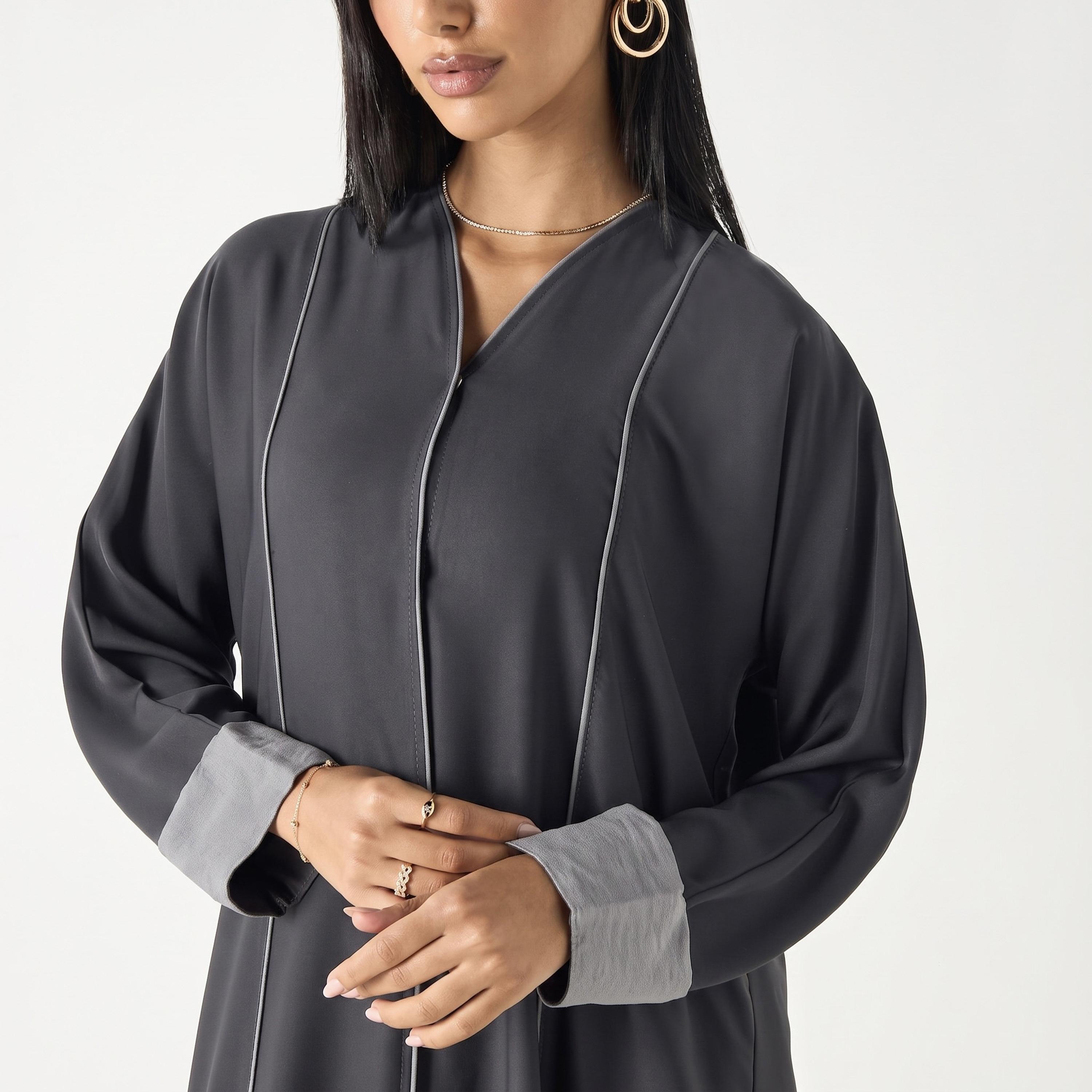 Hadiyath Al Madinah Piping Detailed Contrast Cuff Sleeves Nida Women's Abaya with Hijab-women-arabicclothing-abayas-image-3