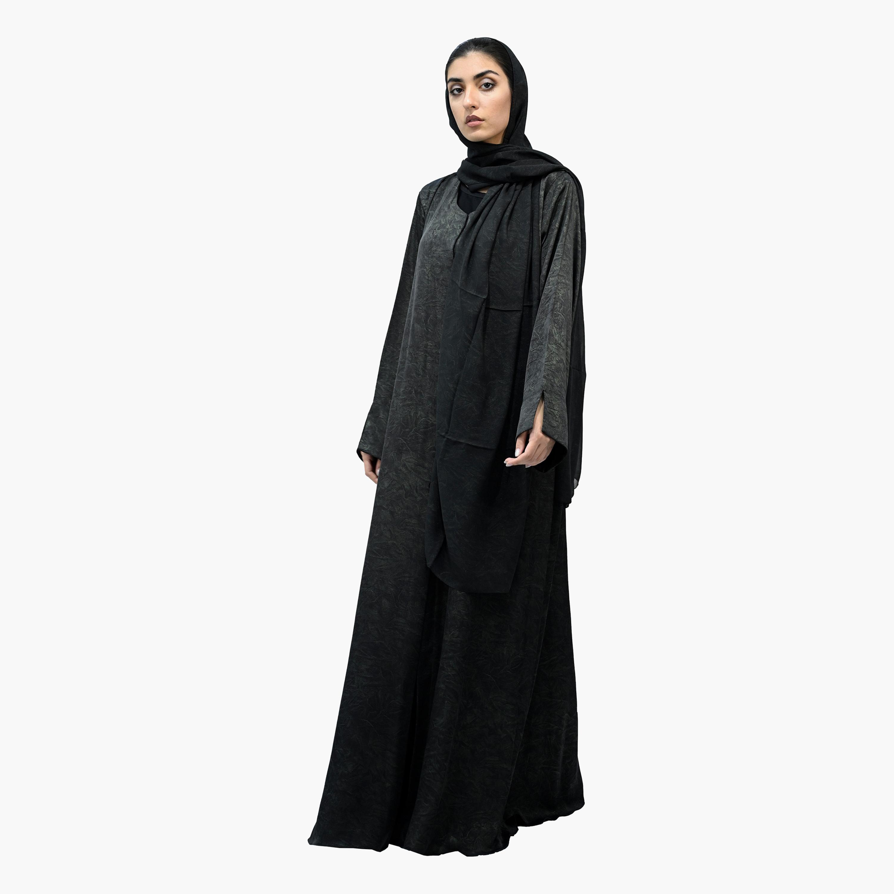 Nukhbaa Black Slit Cuff Sleeves Crinkled Abaya with Hijab-women-arabicclothing-abayas-image-4