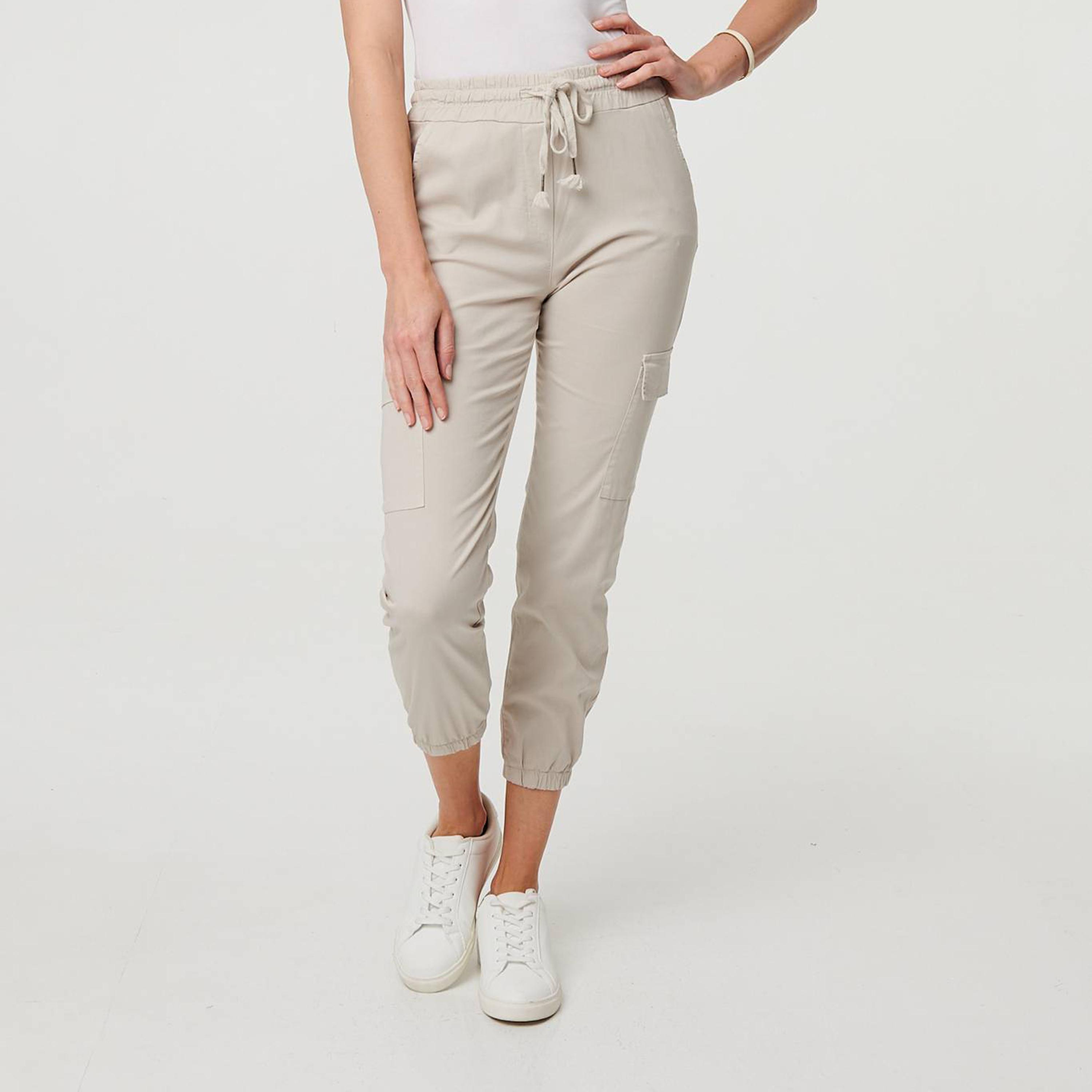 بنطلون "كارغو جوجر" رياضي نسائي من إيزابيل لندن-women-clothing-bottoms-joggers-image-1