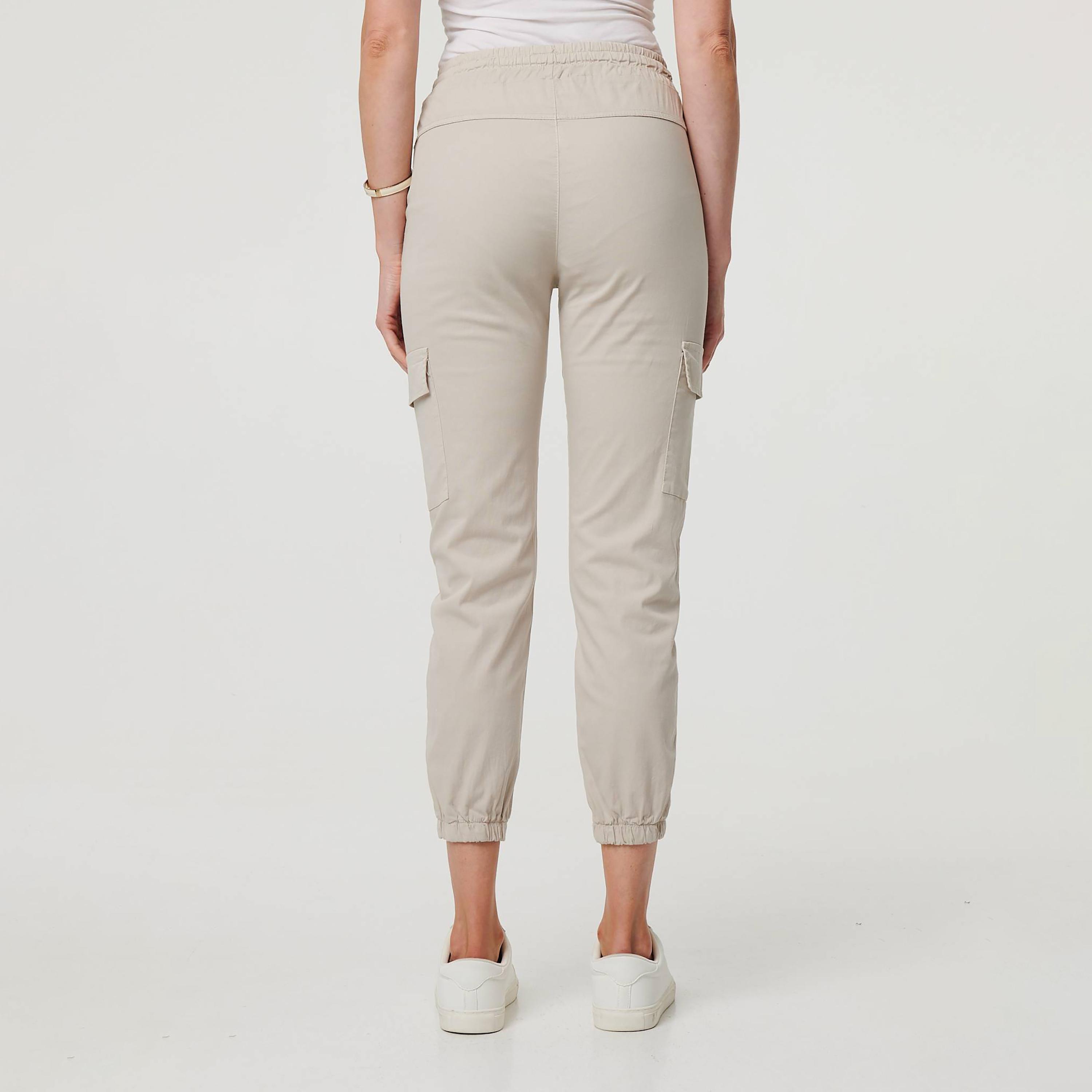 بنطلون "كارغو جوجر" رياضي نسائي من إيزابيل لندن-women-clothing-bottoms-joggers-image-3