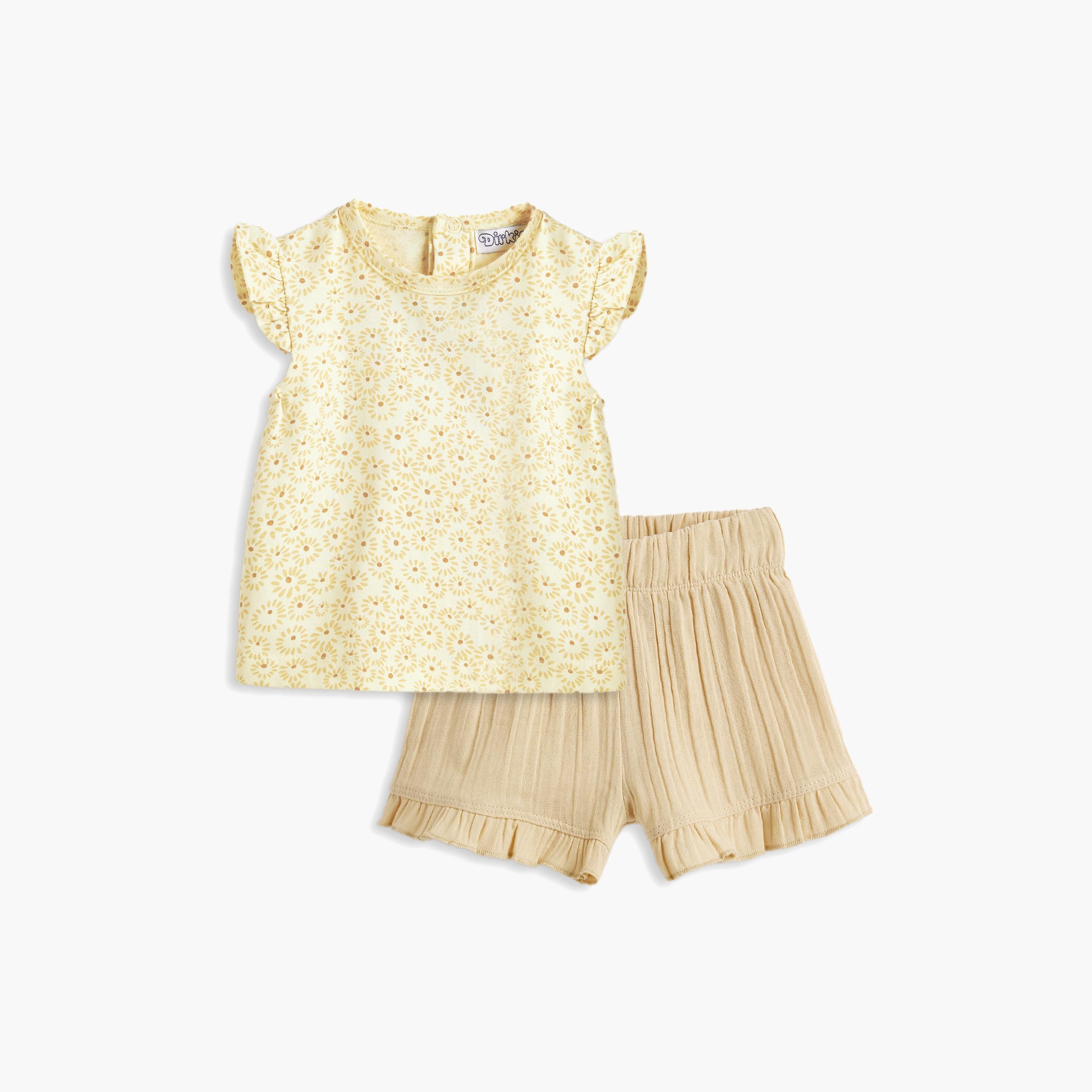 Dirkje 2-Piece Printed Cap Sleeves T-Shirt with Shorts-baby-girls-clothing-setsandcoords-image-1