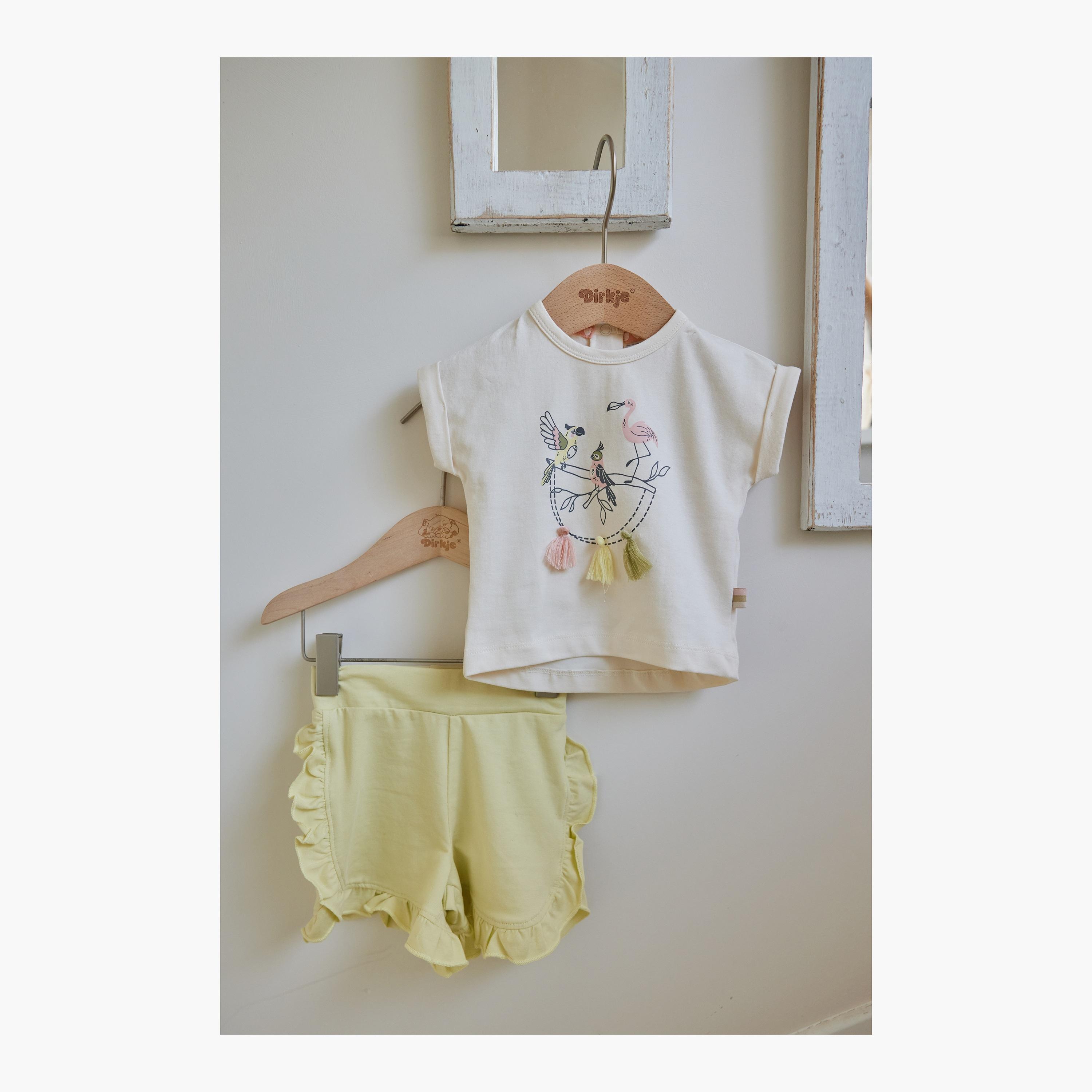 Dirkje 2-Piece Printed Short Sleeves T-Shirt with Shorts-girls-clothing-setsandcoords-image-5