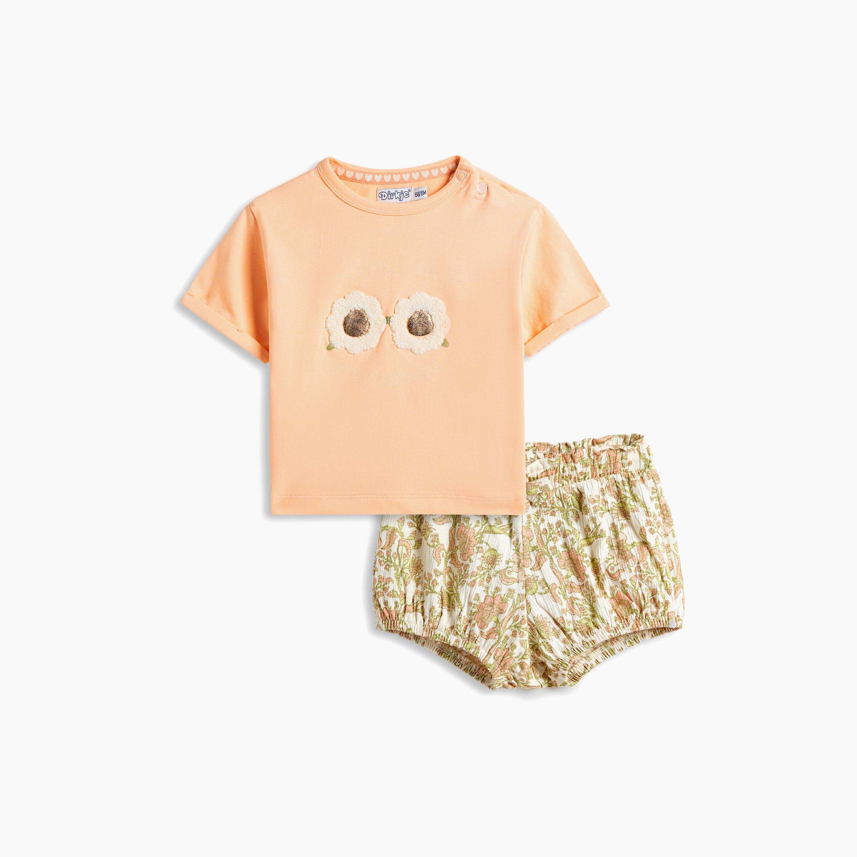 Dirkje 2-Piece Embroidered Short Sleeves T-Shirt with Shorts-baby-girls-clothing-setsandcoords-image-1