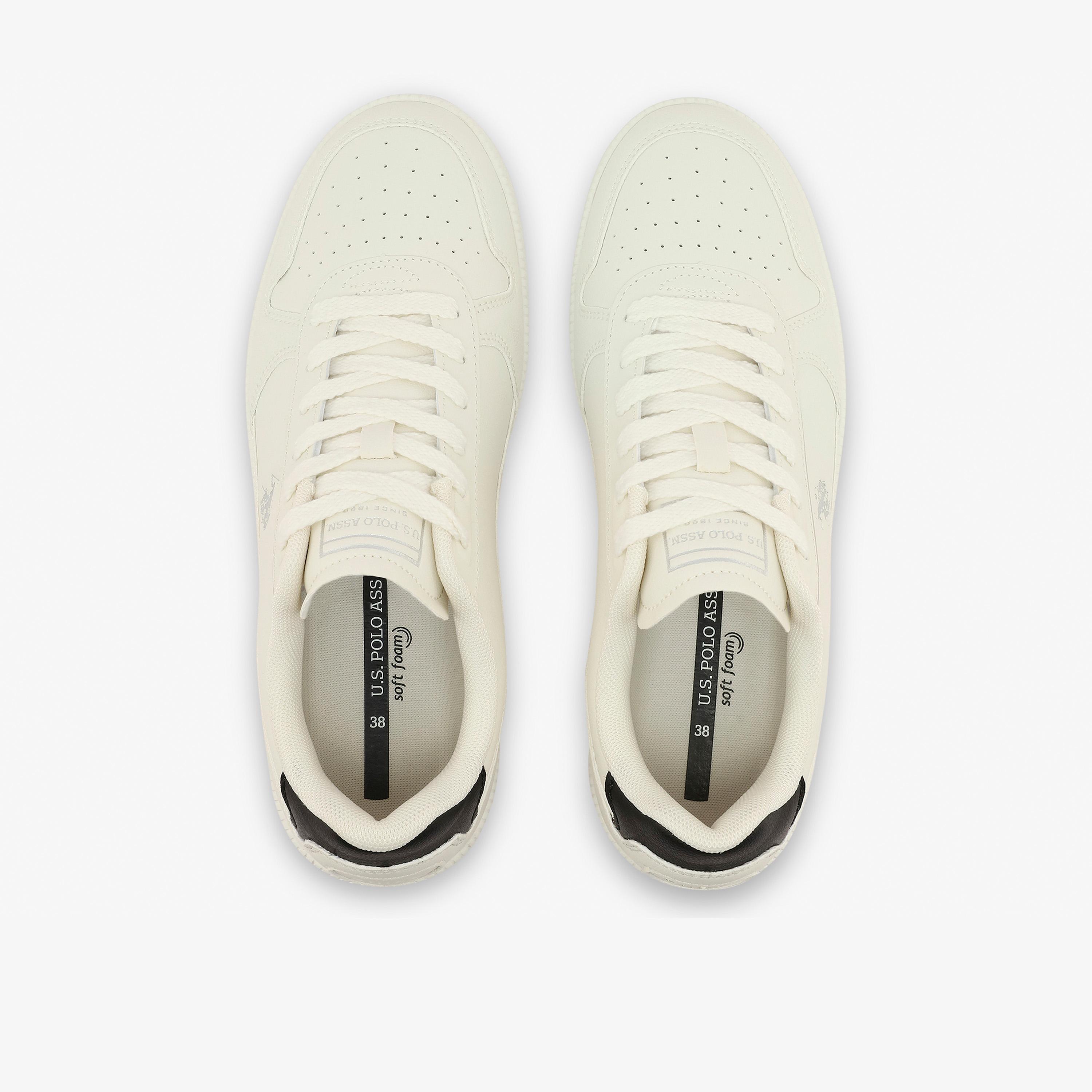 يو. اس. بولو اسن - حذاء رياضي مسطح برباط منخفض الكاحل للنساء | PERRY-GLB-6FX-women-shoes-sneakers-image-4