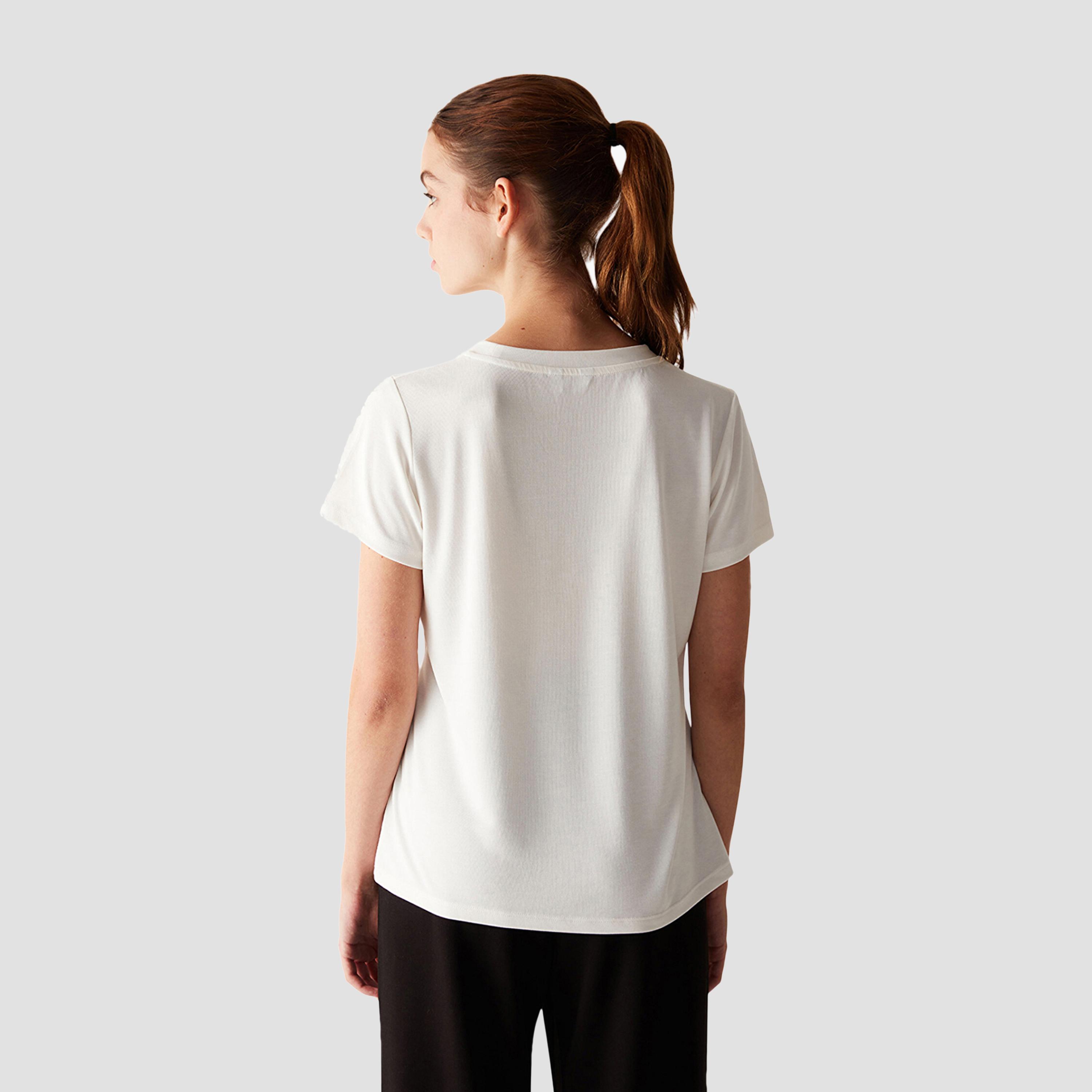 تي شيرت نسائي أبيض من بينتي-women-clothing-tshirts-image-2